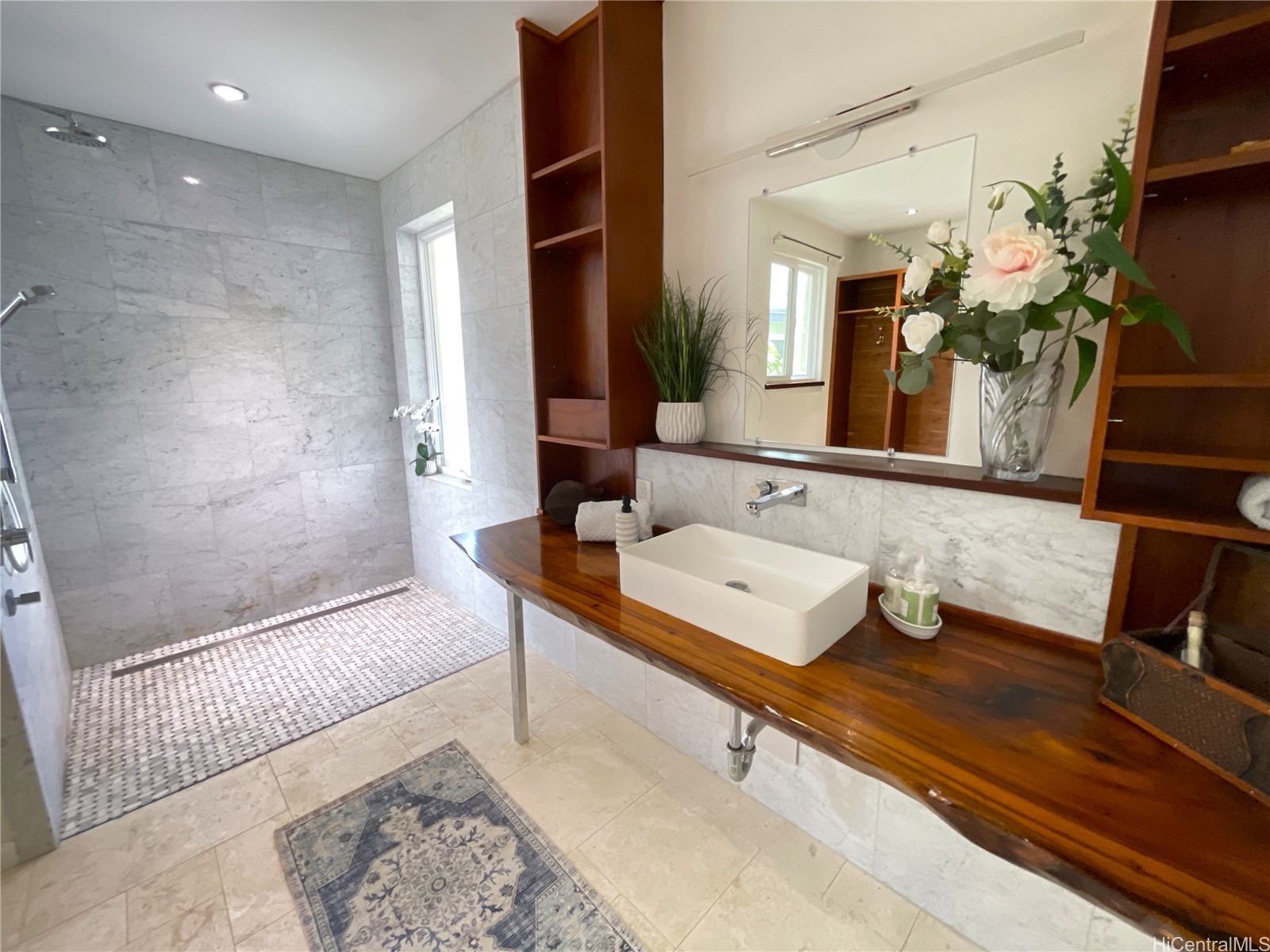 47-079 Lihikai Drive Property Photo 18