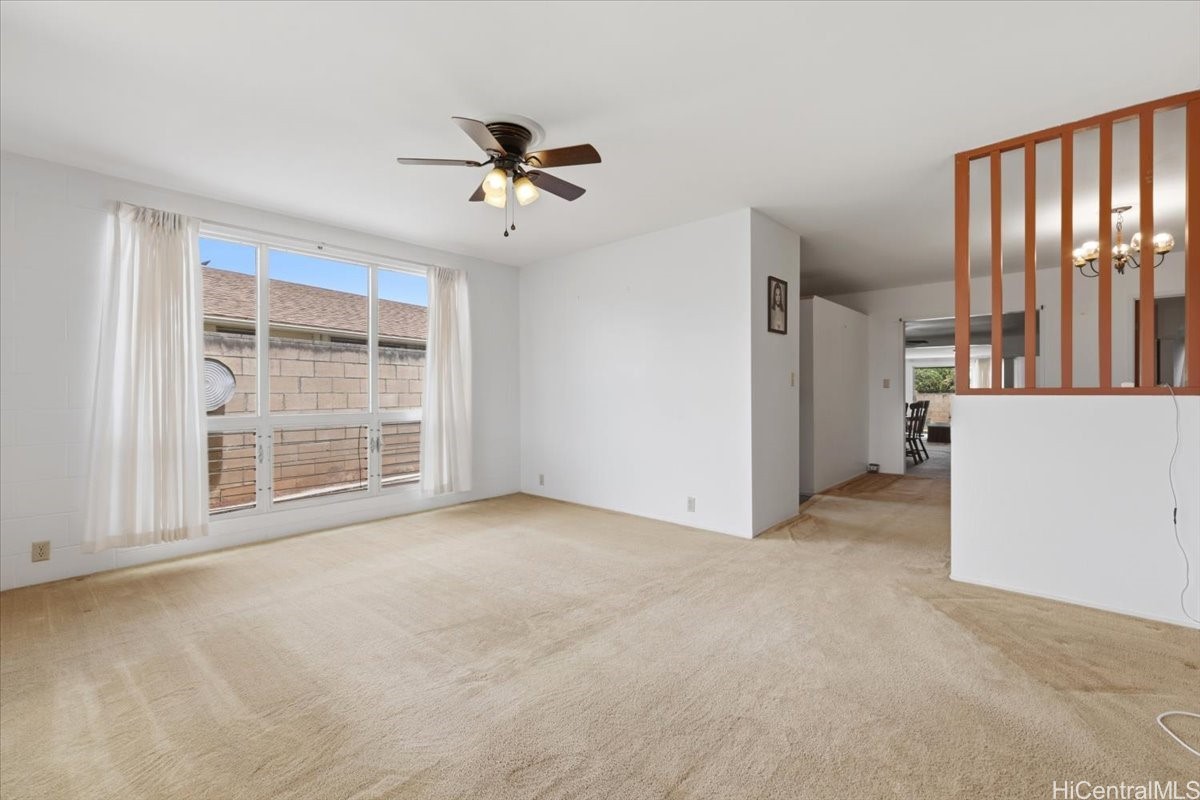 95-237 Kaopua Loop Property Photo 4