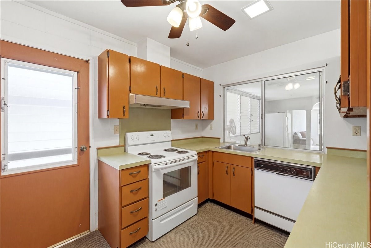 95-237 Kaopua Loop Property Photo 6
