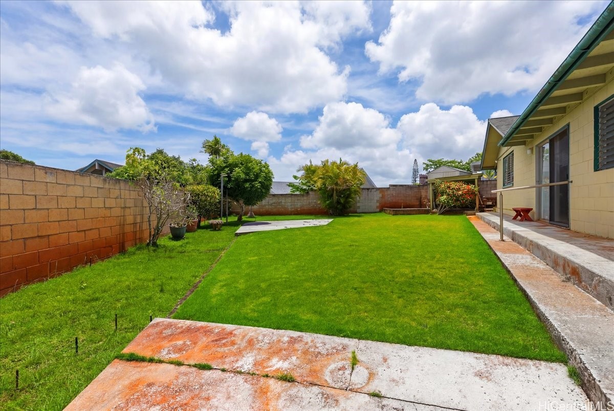 95-237 Kaopua Loop Property Photo 21