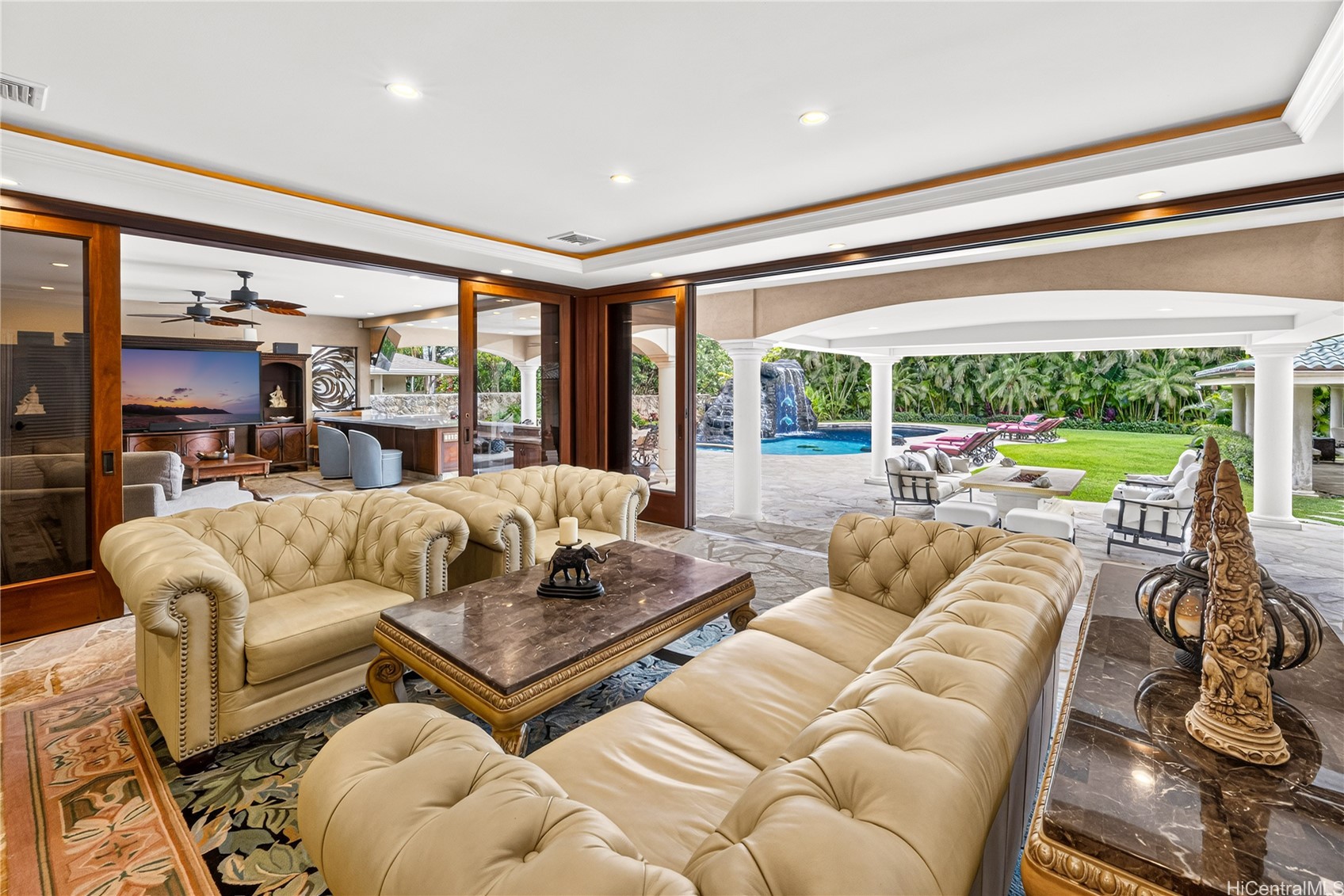 443 Portlock Road Property Photo 5