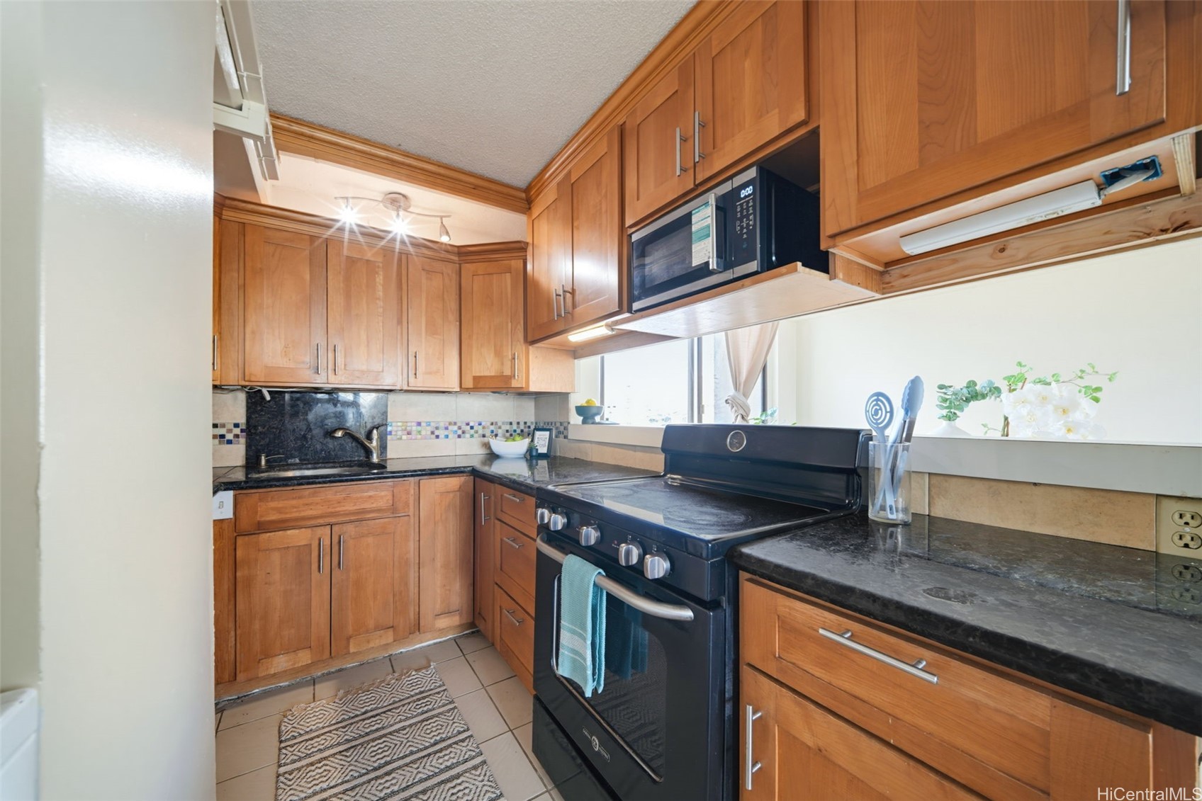 2333 Kapiolani Boulevard 1008-fs Property Photo 4