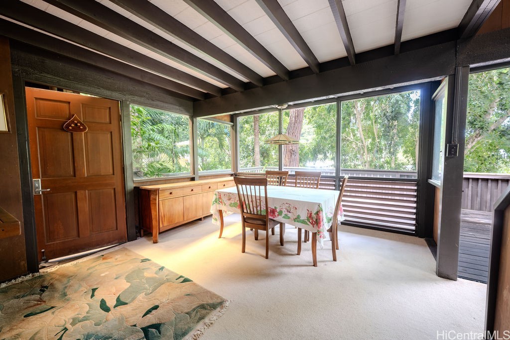2528 Makaulii Place Property Photo 6