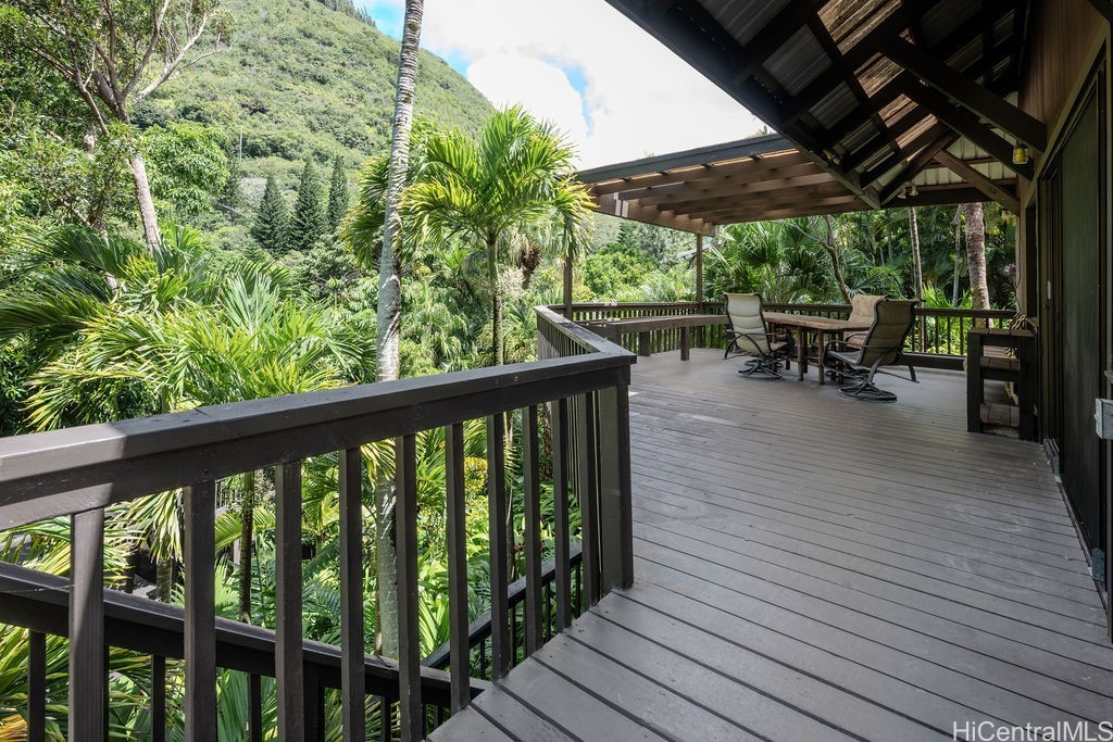 2528 Makaulii Place Property Photo 16