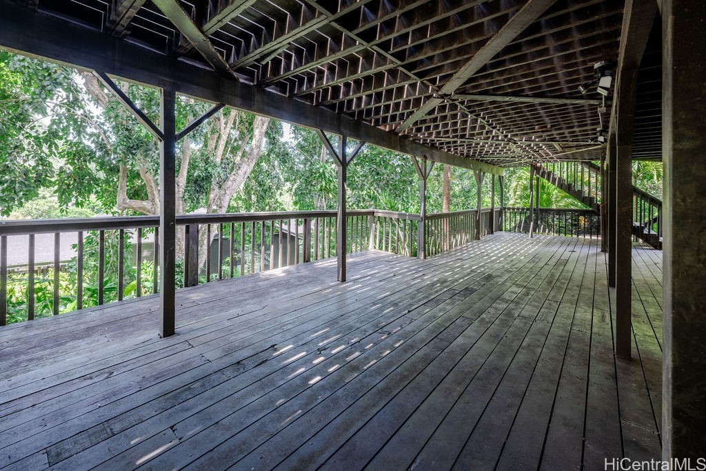 2528 Makaulii Place Property Photo 20
