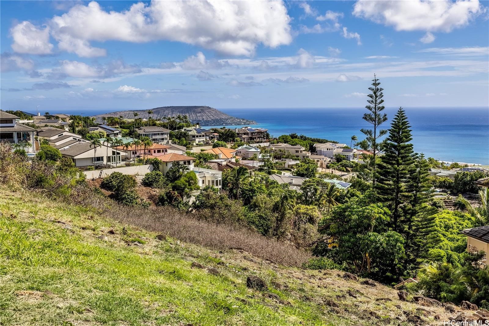 549 Moaniala Street Property Photo 14