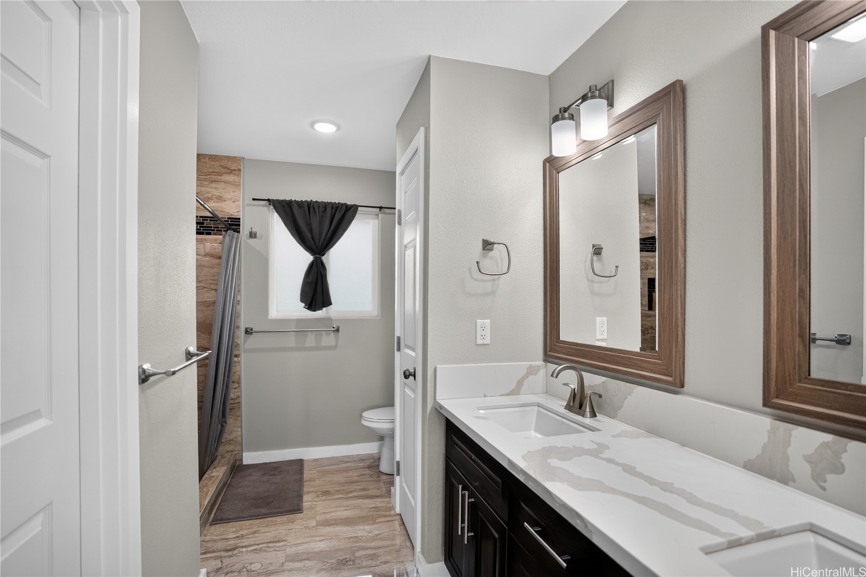 15 21st Avenue Property Photo 12