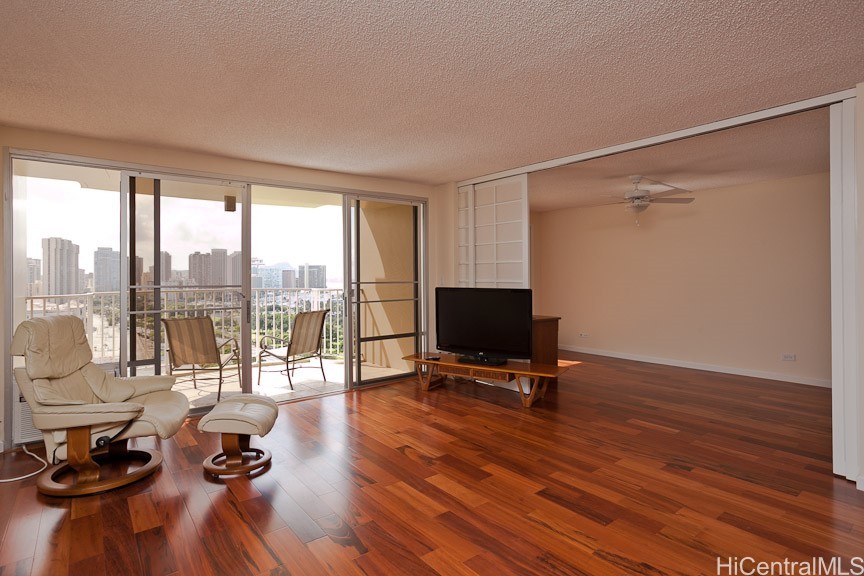 1350 Ala Moana Boulevard 1806 Property Photo 6