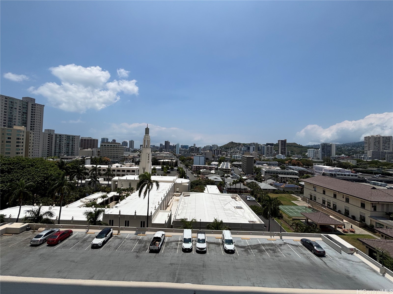 1212 Punahou Street 1005 Property Photo 4