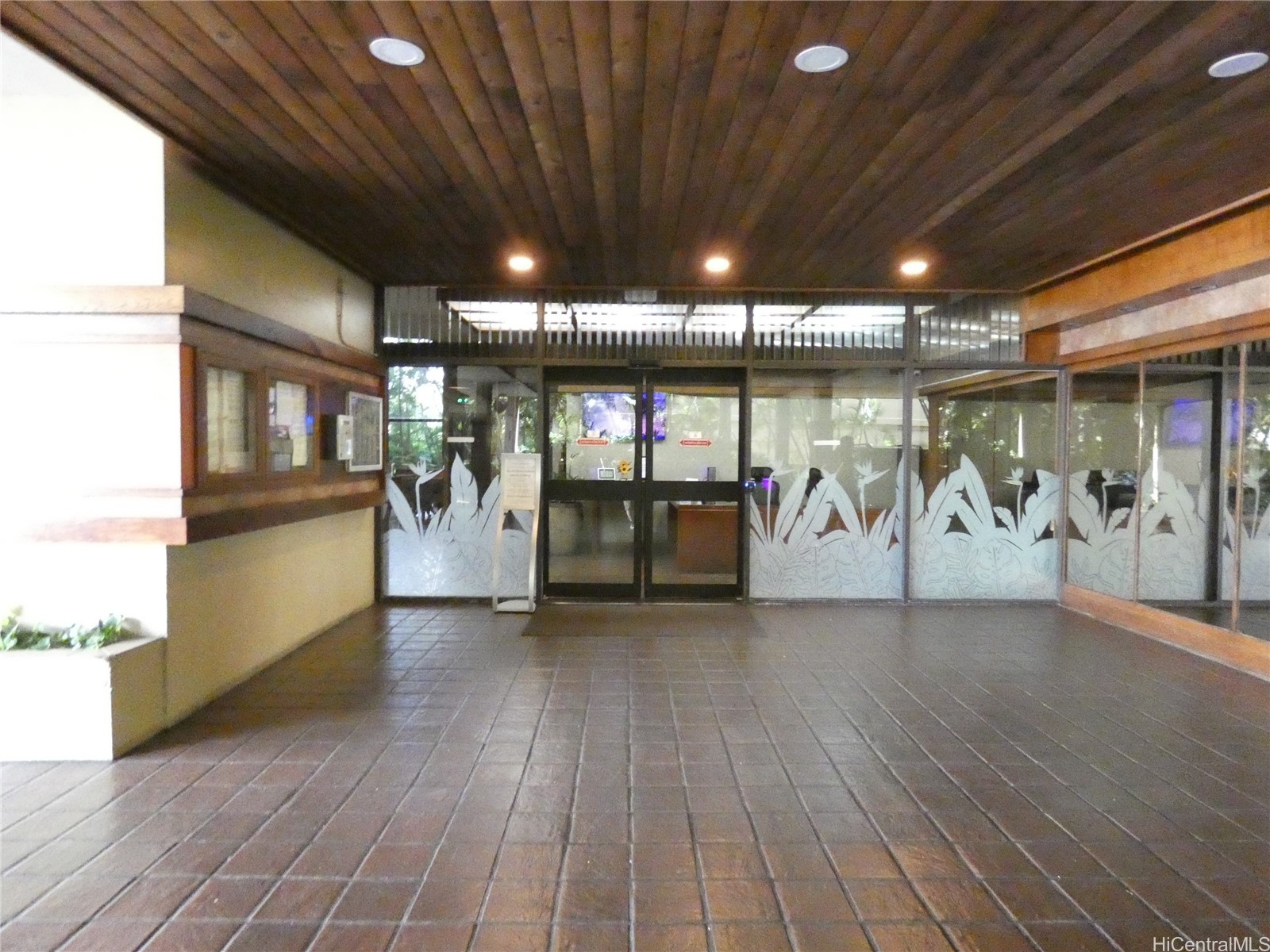 2121 Ala Wai Boulevard 3203 Property Photo 3