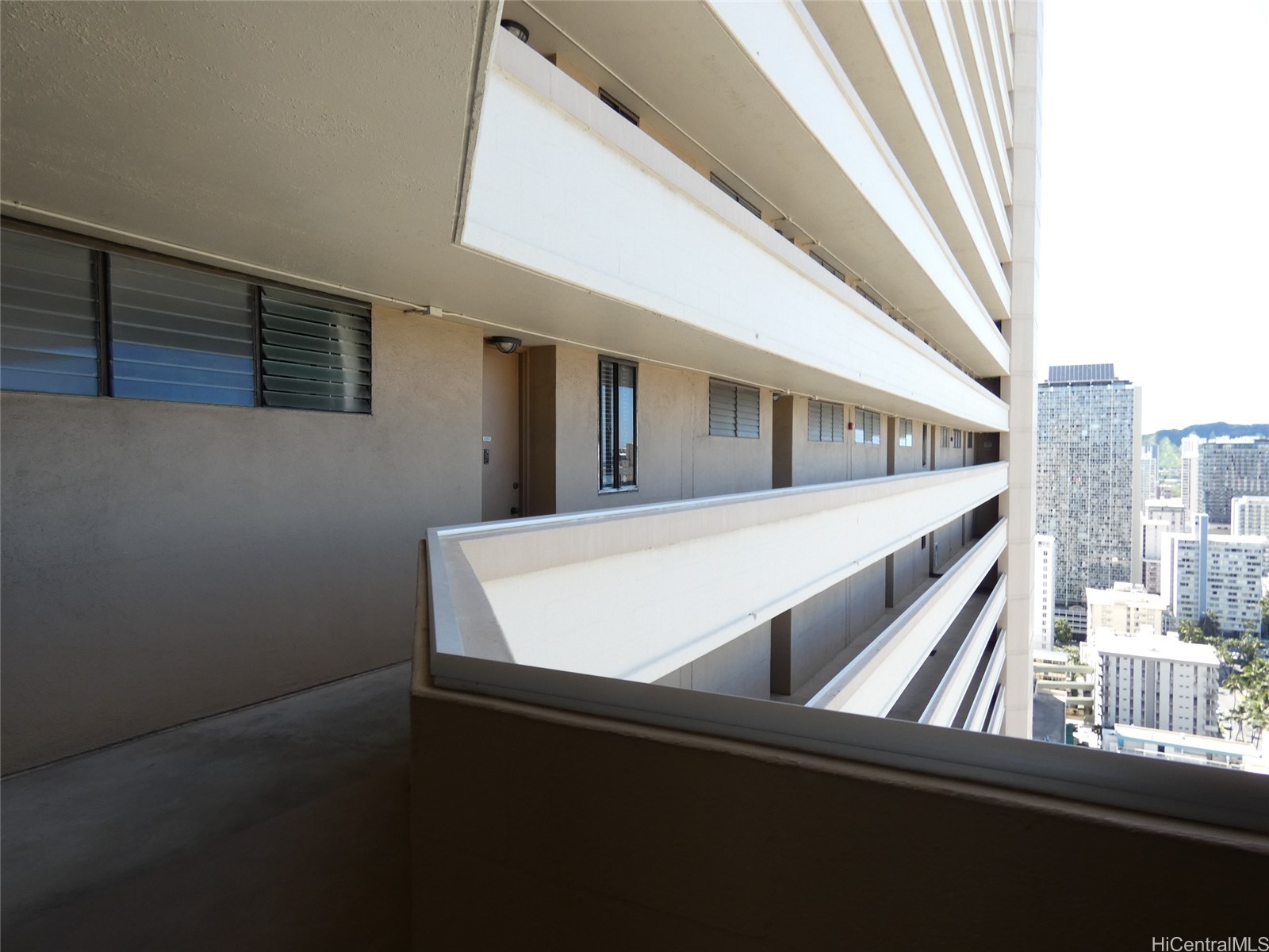 2121 Ala Wai Boulevard 3203 Property Photo 4