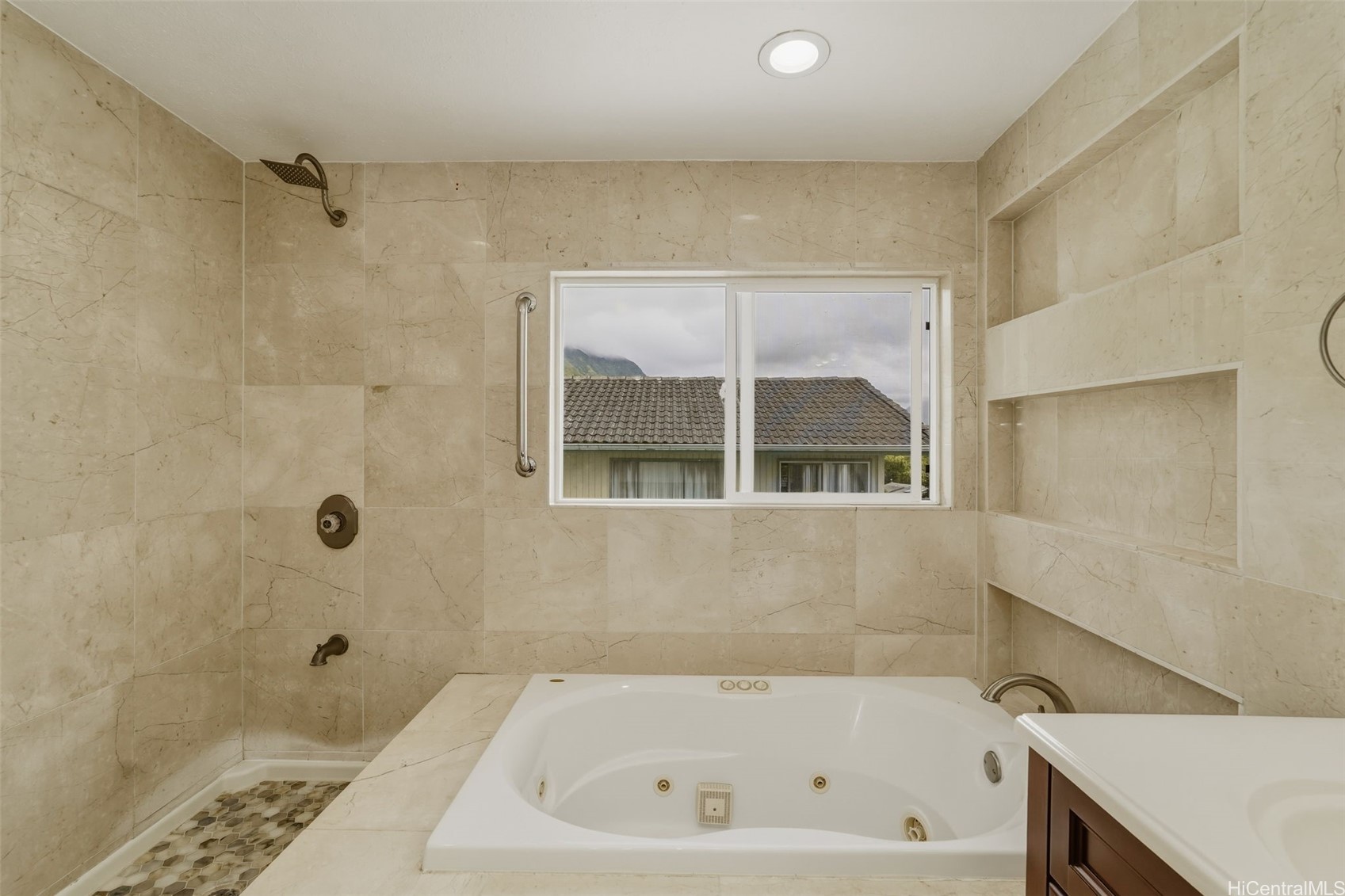 47-544 Hakuhale Street Property Photo 6