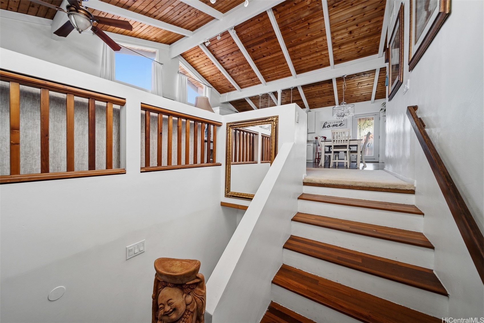 1011 Luaole Place Property Photo 5