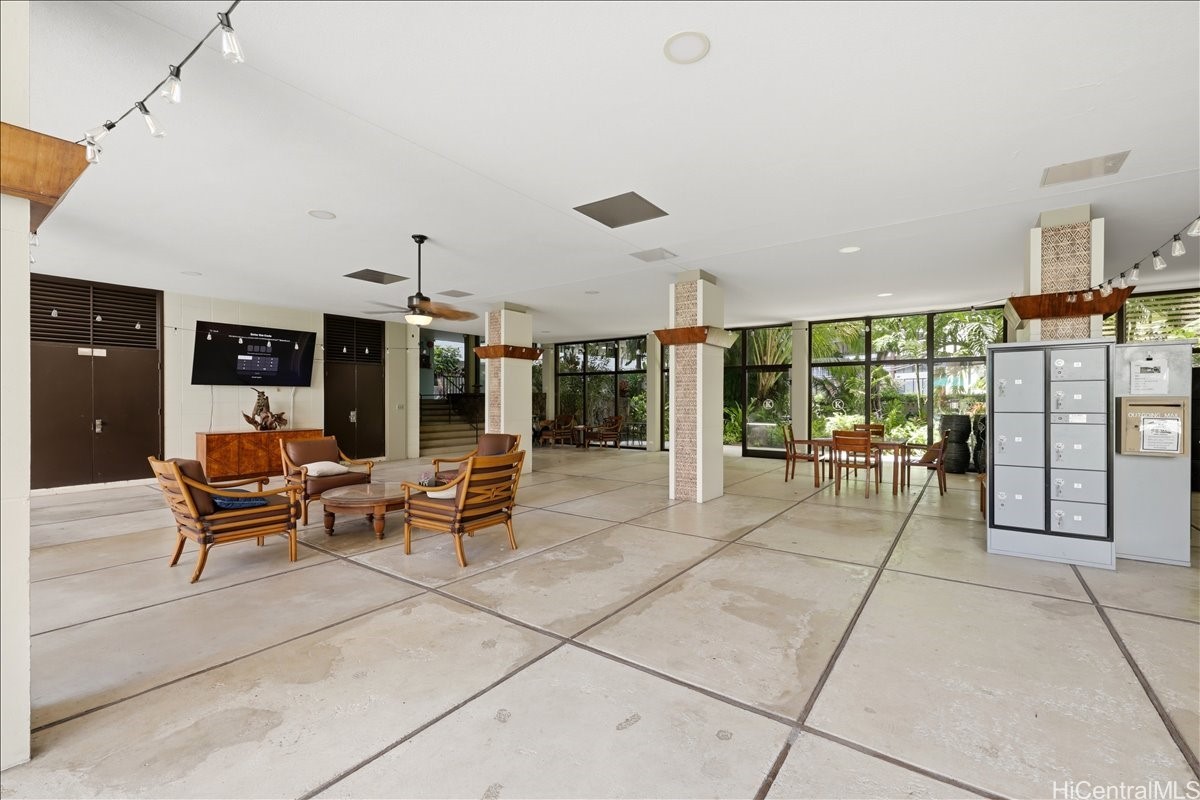 425 Ena Road 207b Property Photo 24