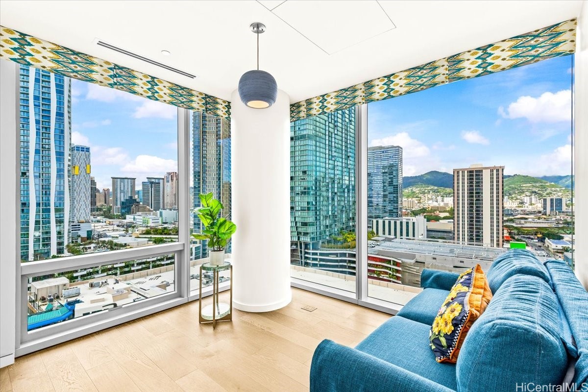 1118 Ala Moana Boulevard 1606 Property Photo 12