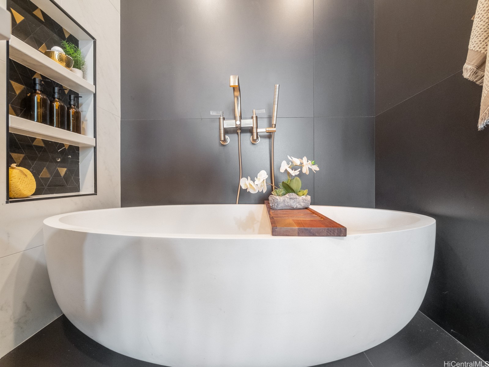 1108 Auahi Street 1906 Property Photo 13