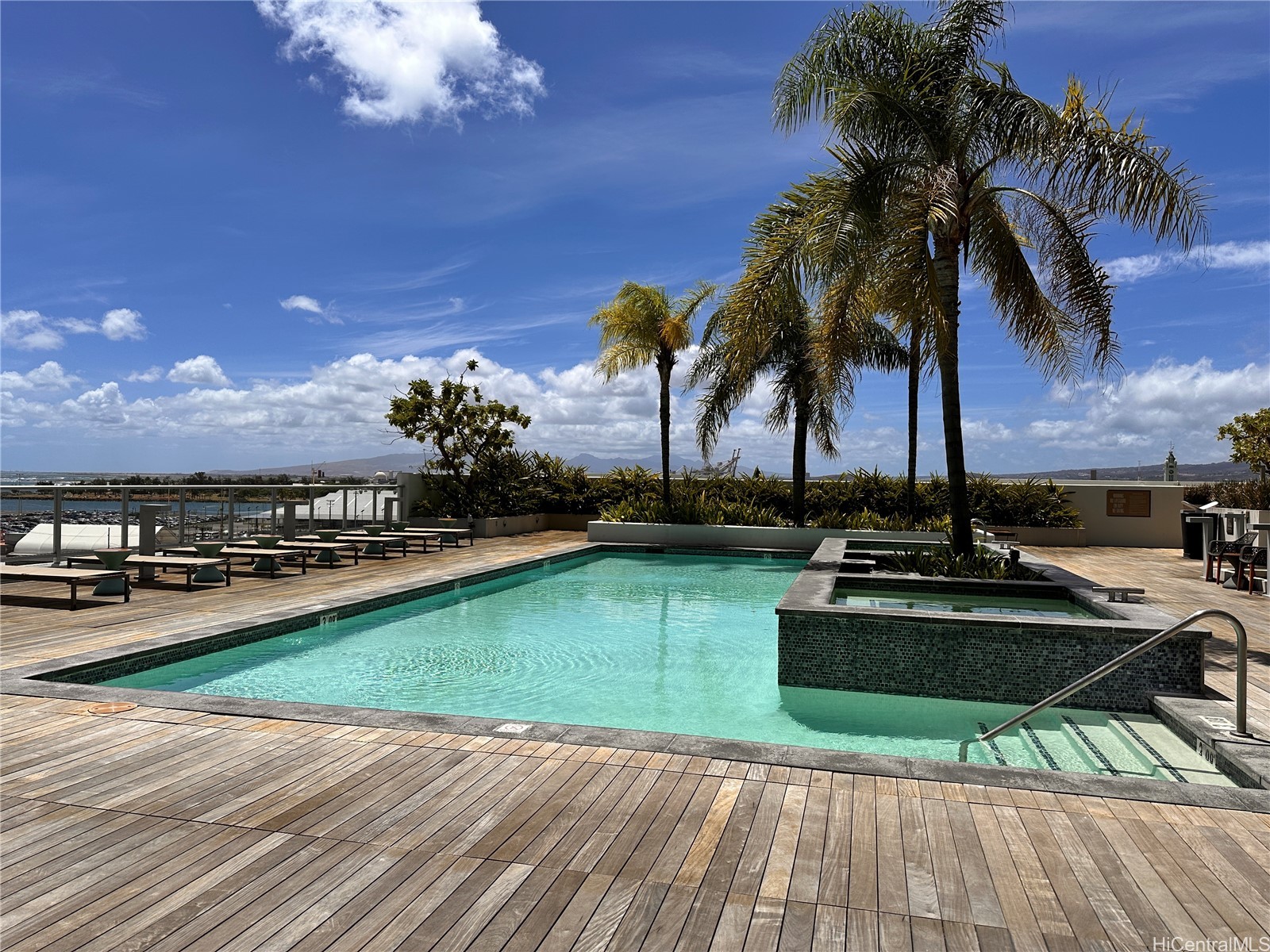 600 Ala Moana Boulevard 603 Property Photo 14