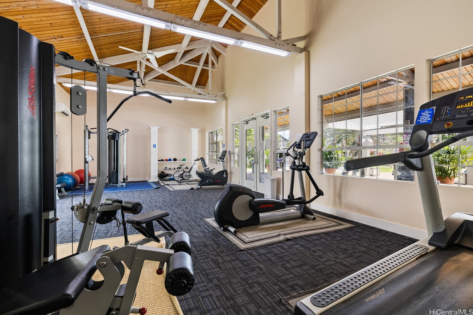 492 Mananai Place 13e Property Photo 25