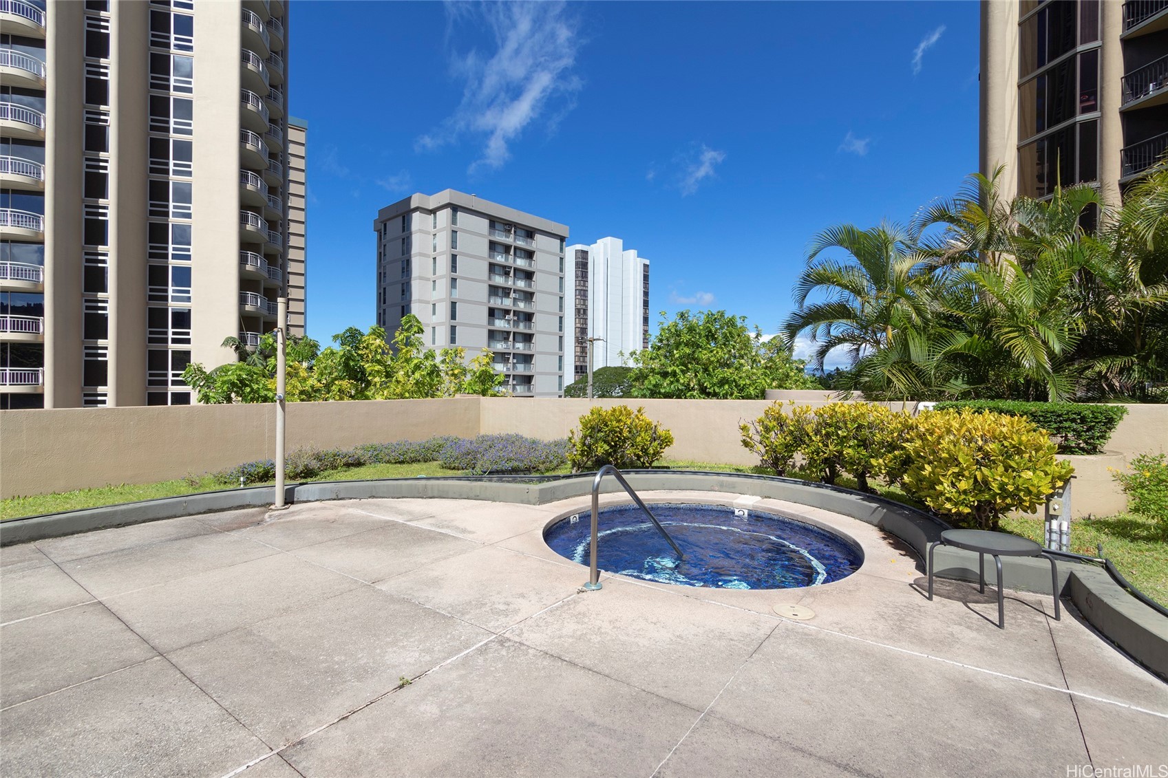 2101 Nuuanu Avenue I-1503 Property Photo 14