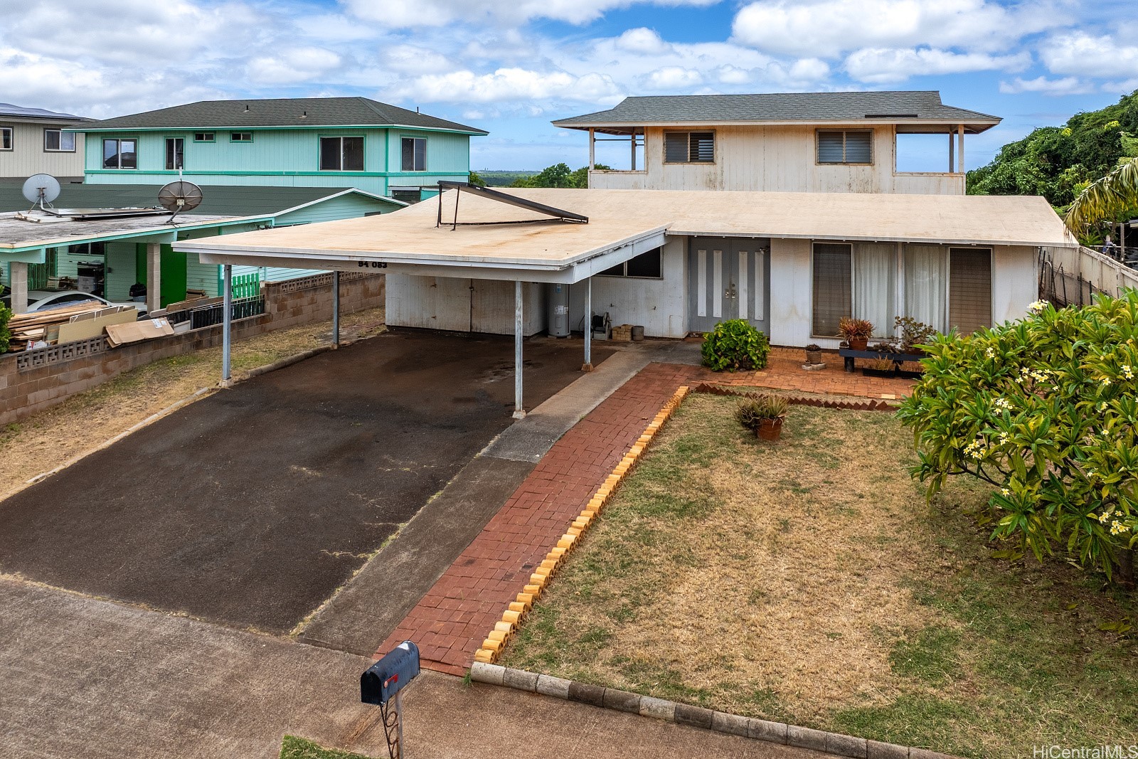 94-083 Hulahe Street Property Photo 1