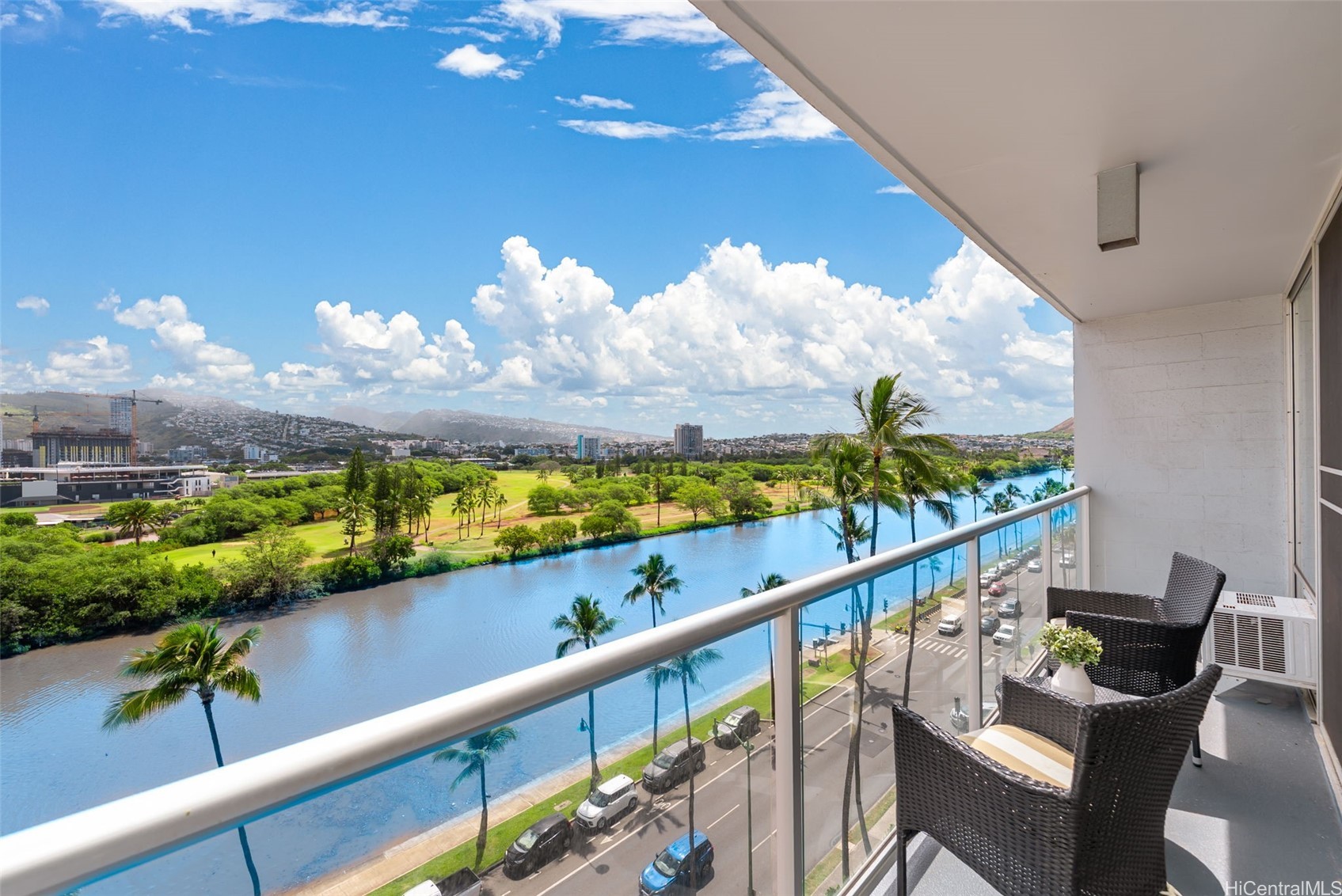 2233 Ala Wai Boulevard 9b Property Photo 1