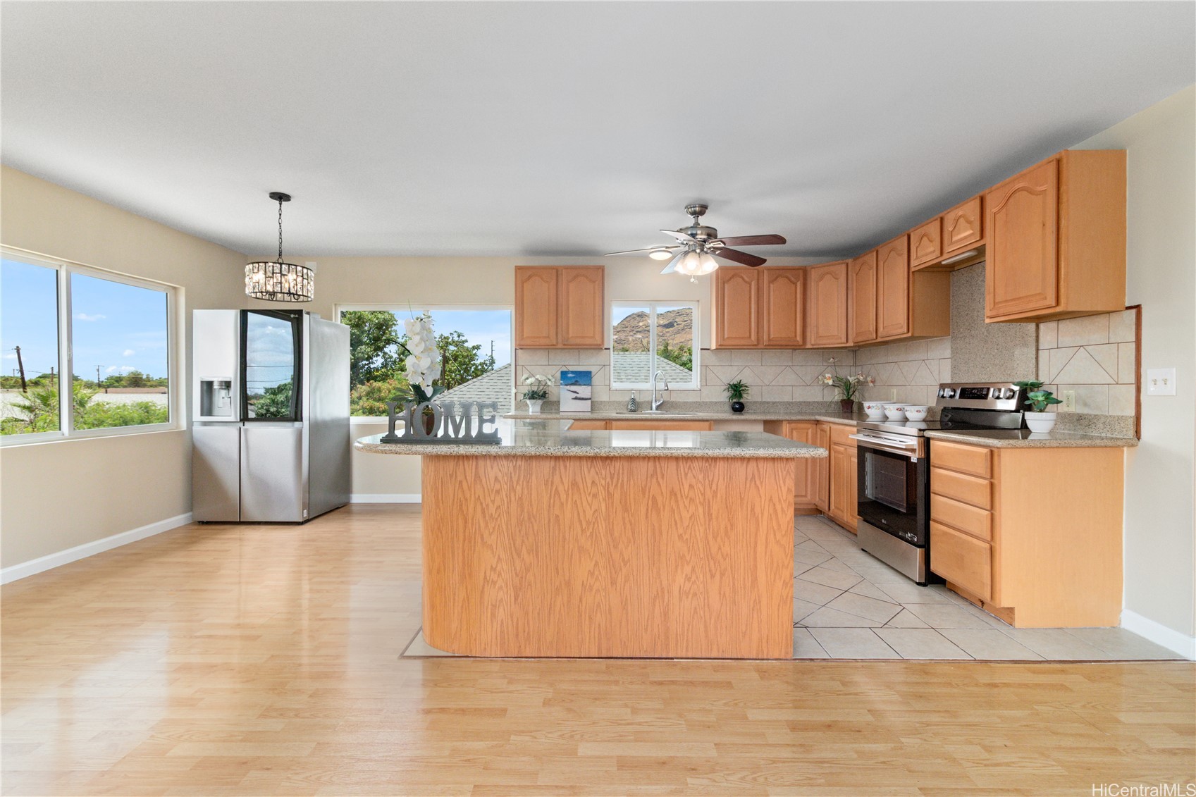 84-950 Lahaina Street B Property Photo 3