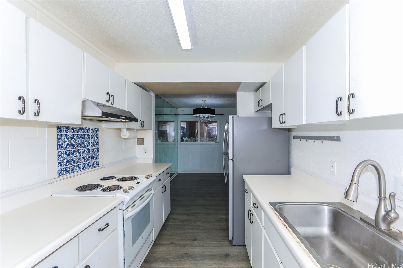 1865 Lanikeha Place Property Photo 6