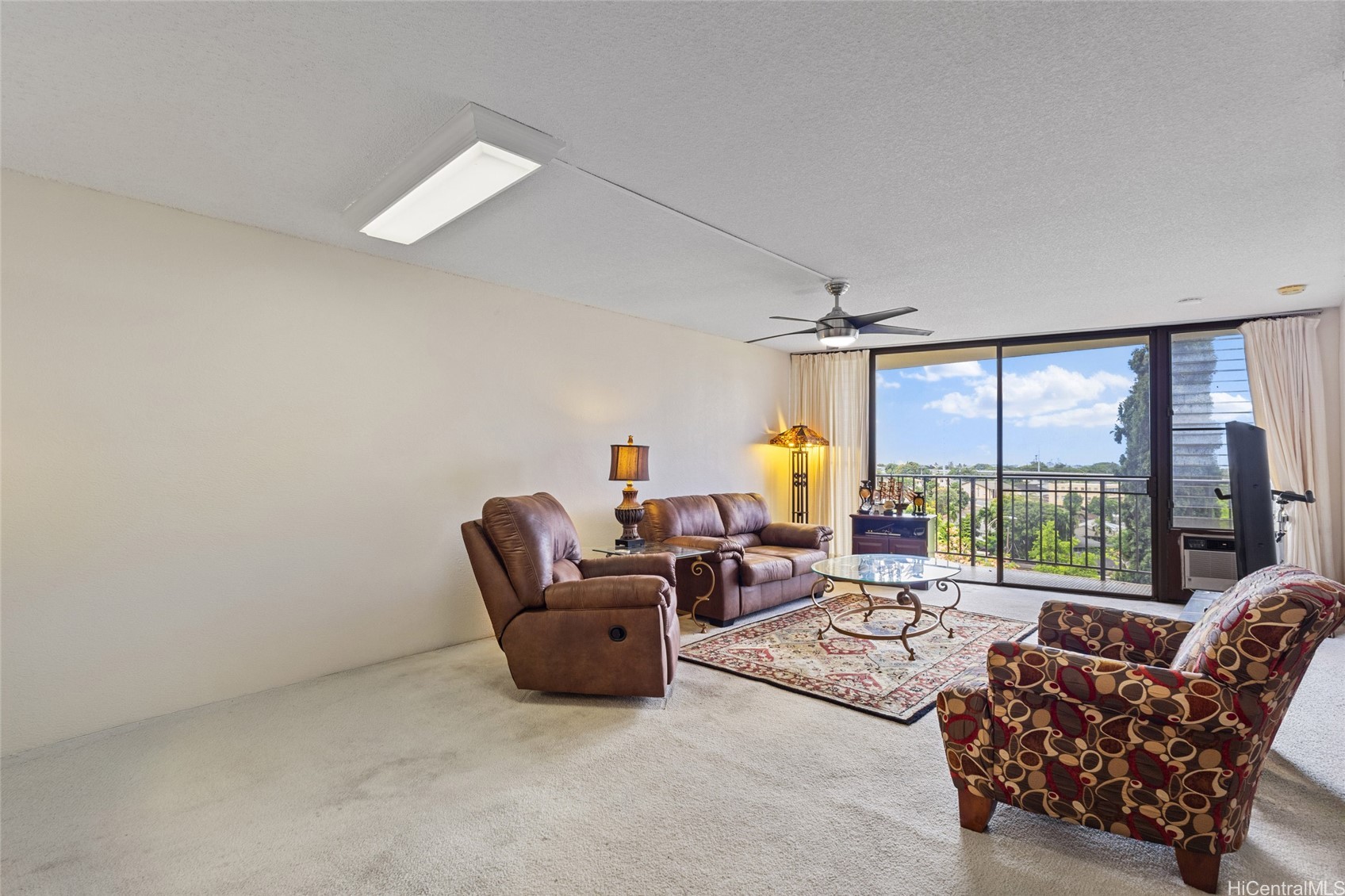 98-501 Koauka Loop A408 Property Photo 1