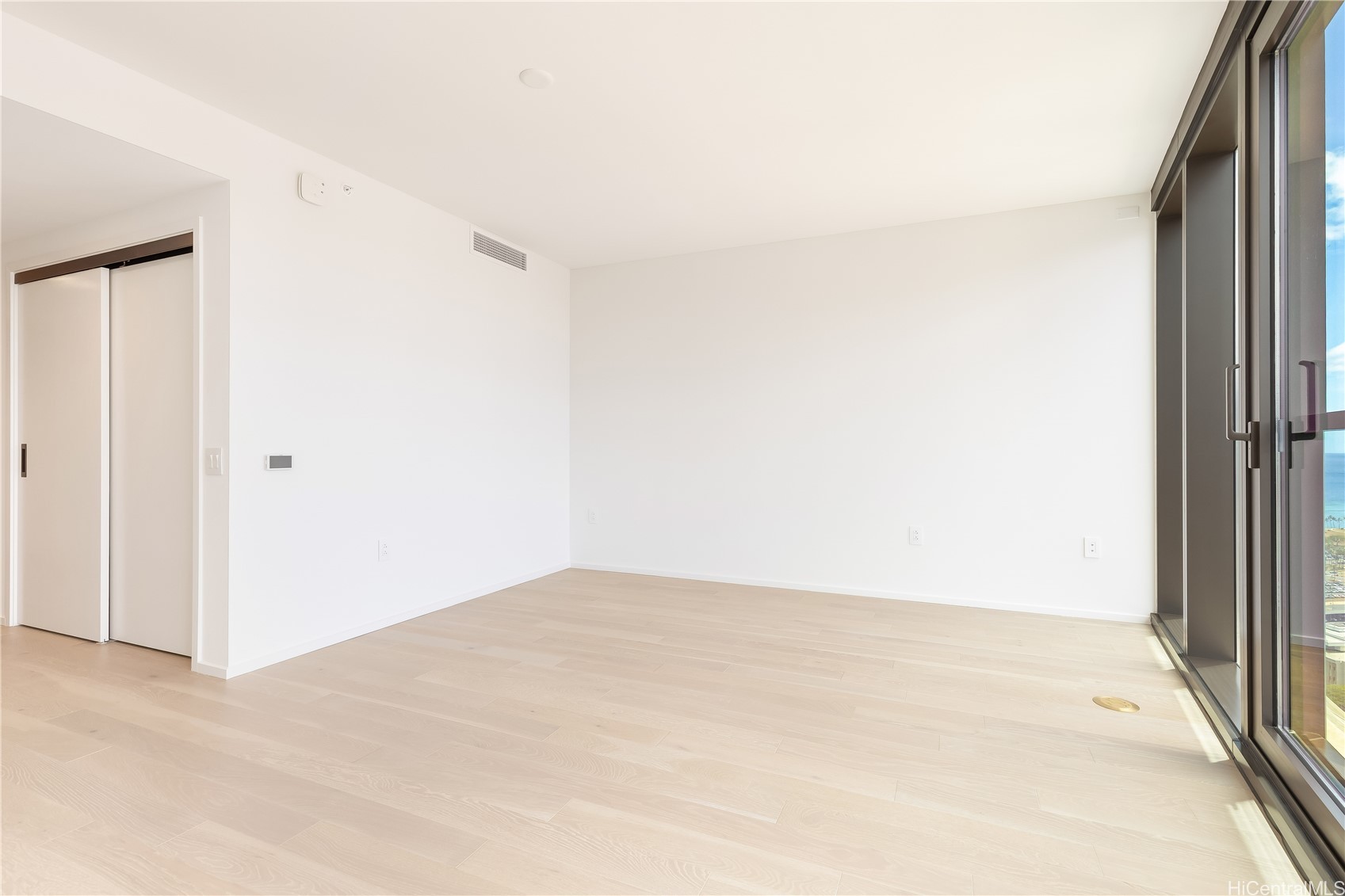 333 Ward Avenue 3313 Property Photo 10