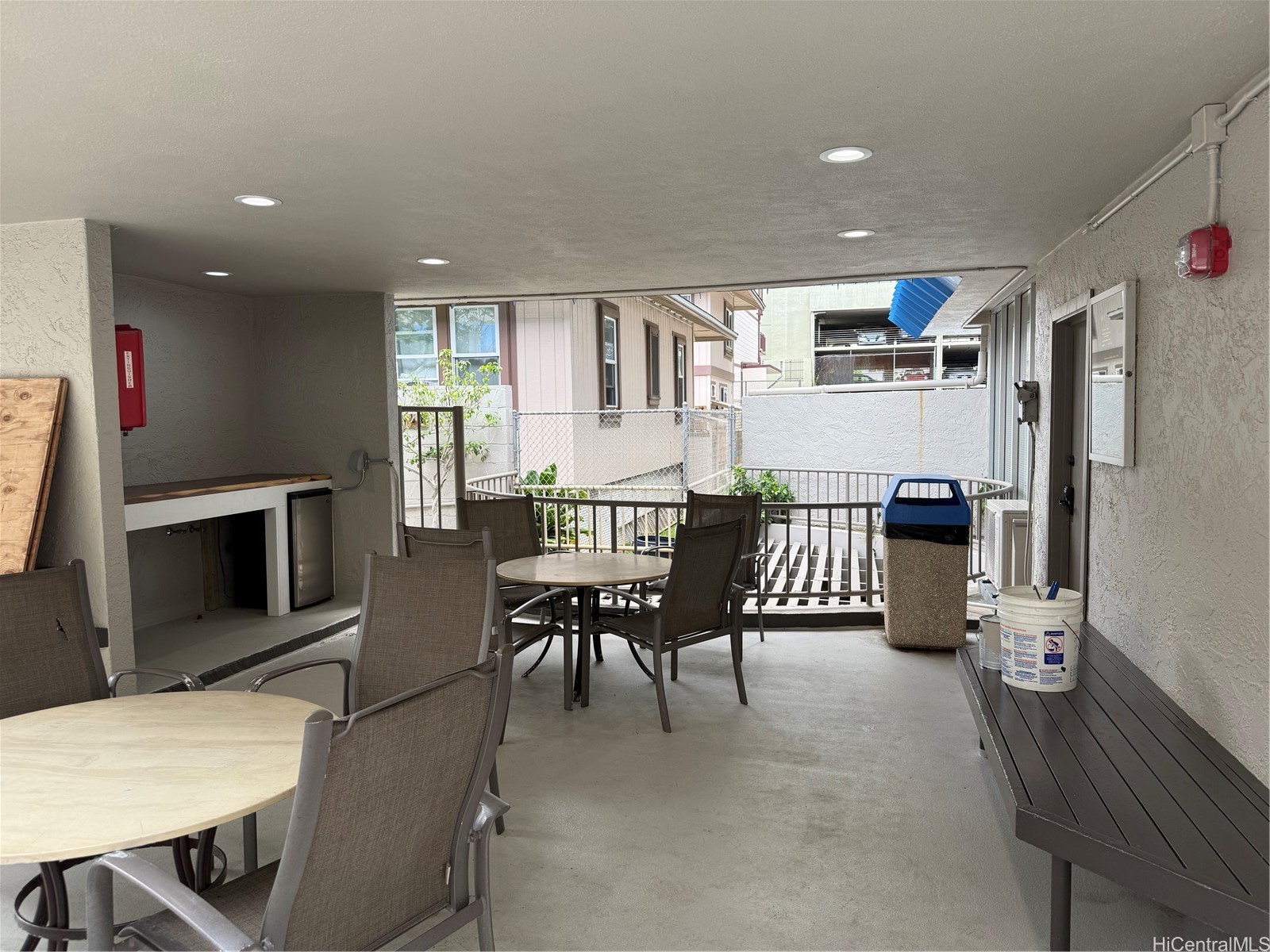 202613051 Property Photo 6