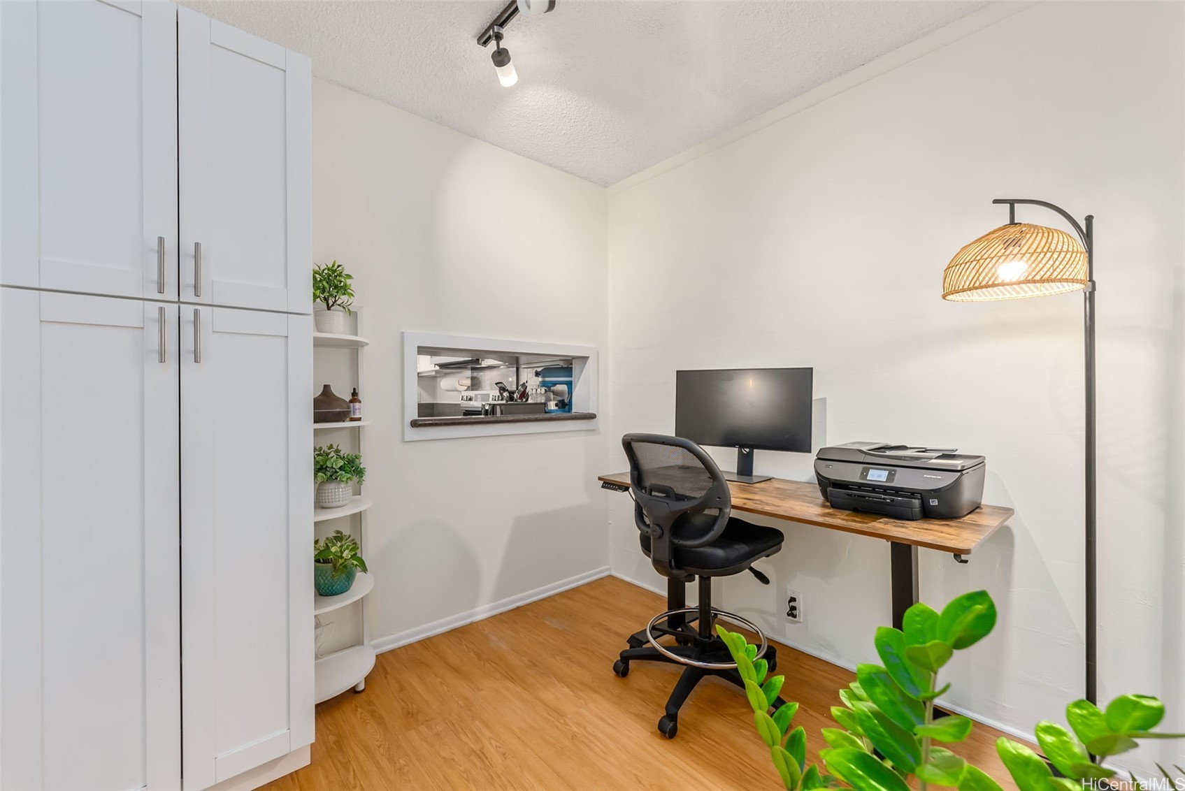 6370 Hawaii Kai Drive 2 Property Photo 7