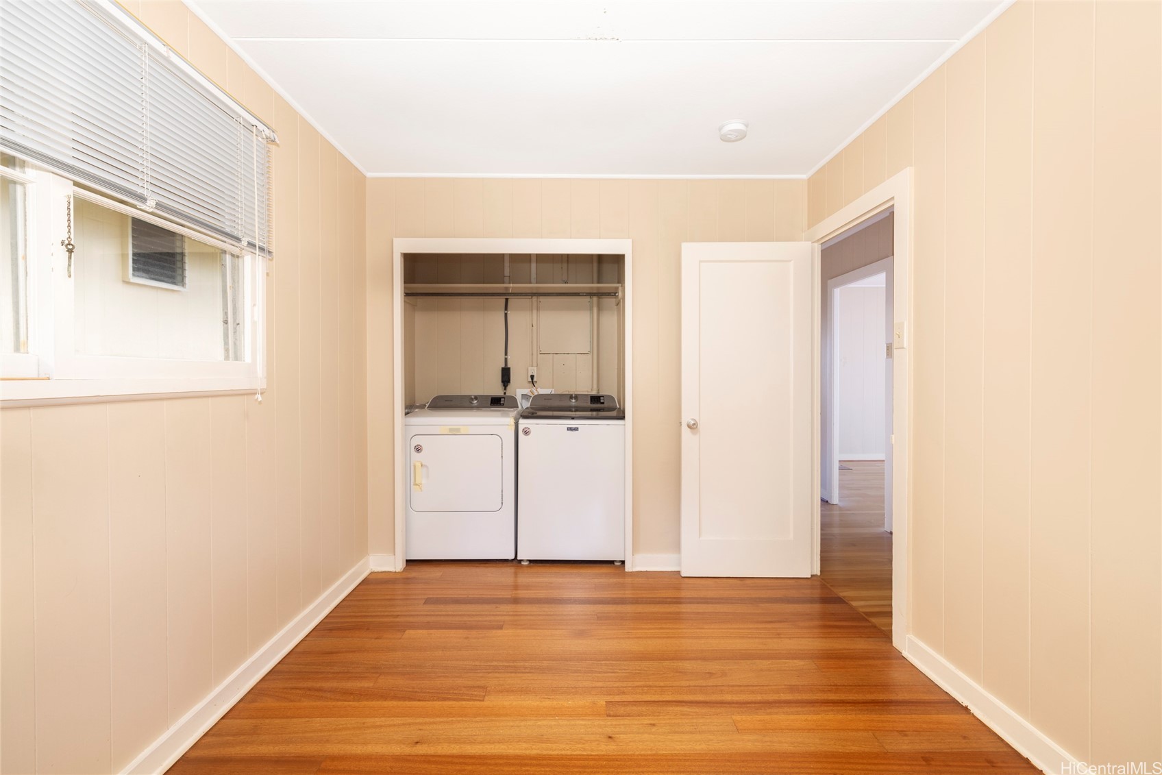1938 Bertram Street Property Photo 8