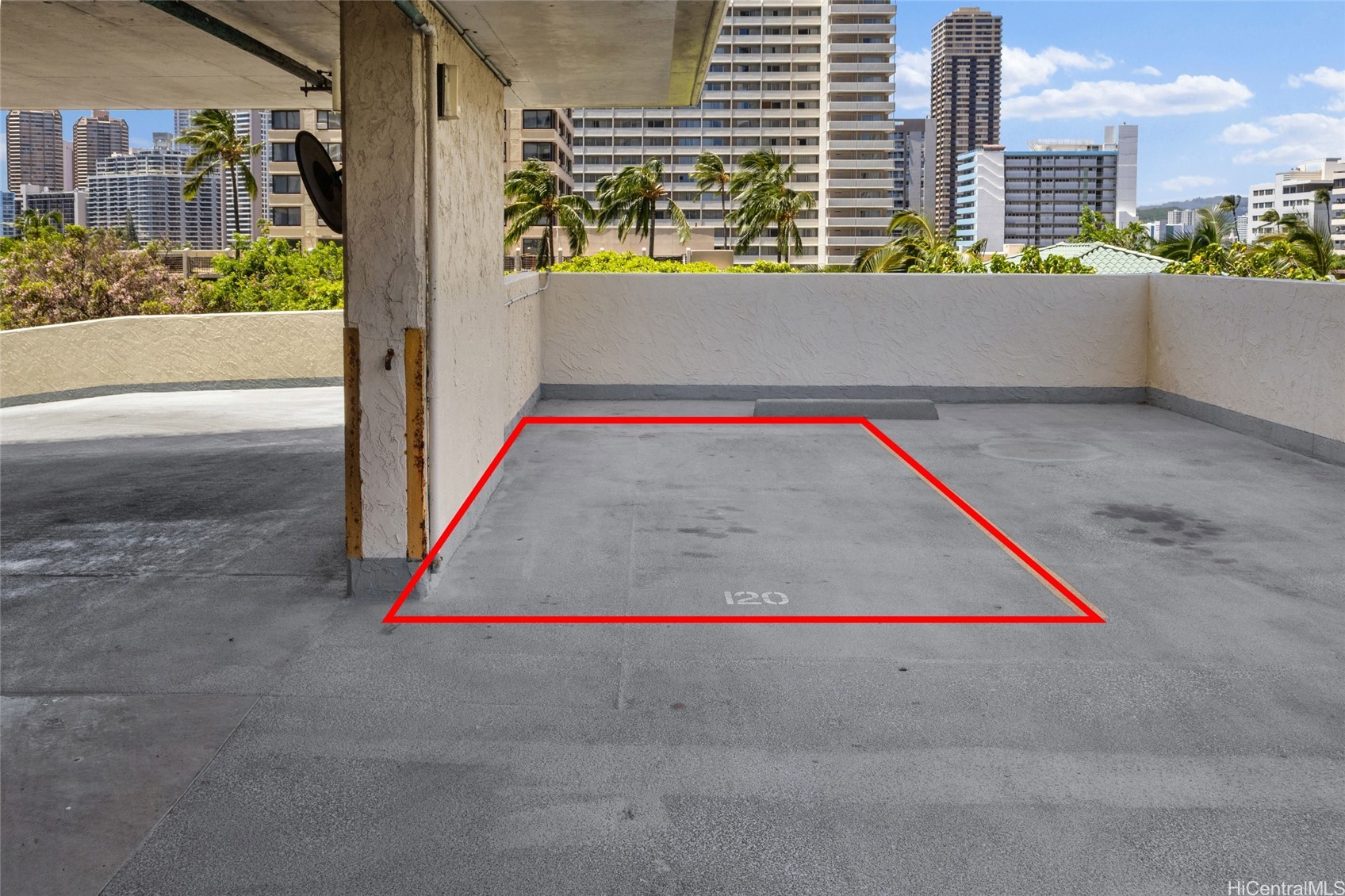 2092 Kuhio Avenue 806 Property Photo 11
