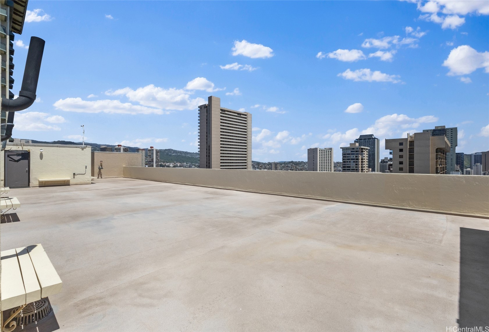 2092 Kuhio Avenue 806 Property Photo 13