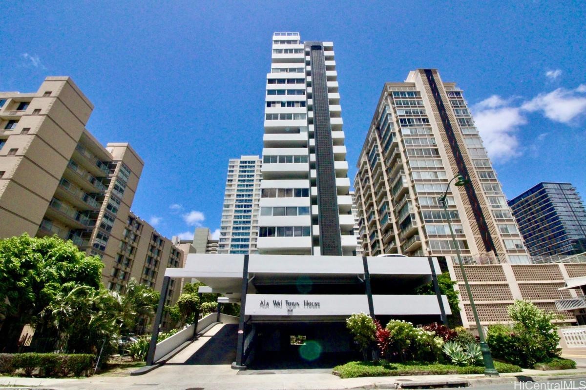 2421 Ala Wai Boulevard 1504 Property Photo 1