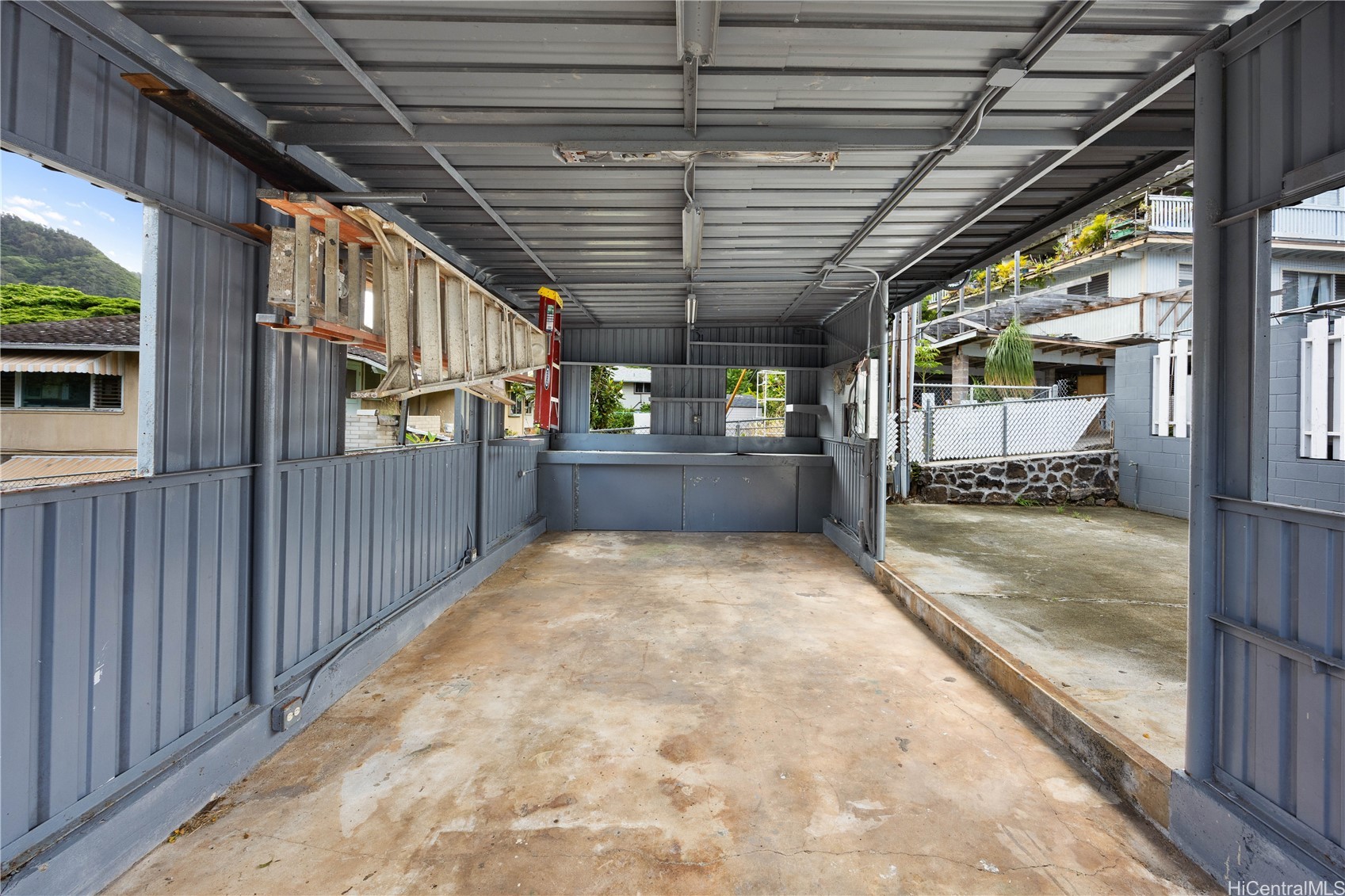 2308 Kalihi Street E Property Photo 13