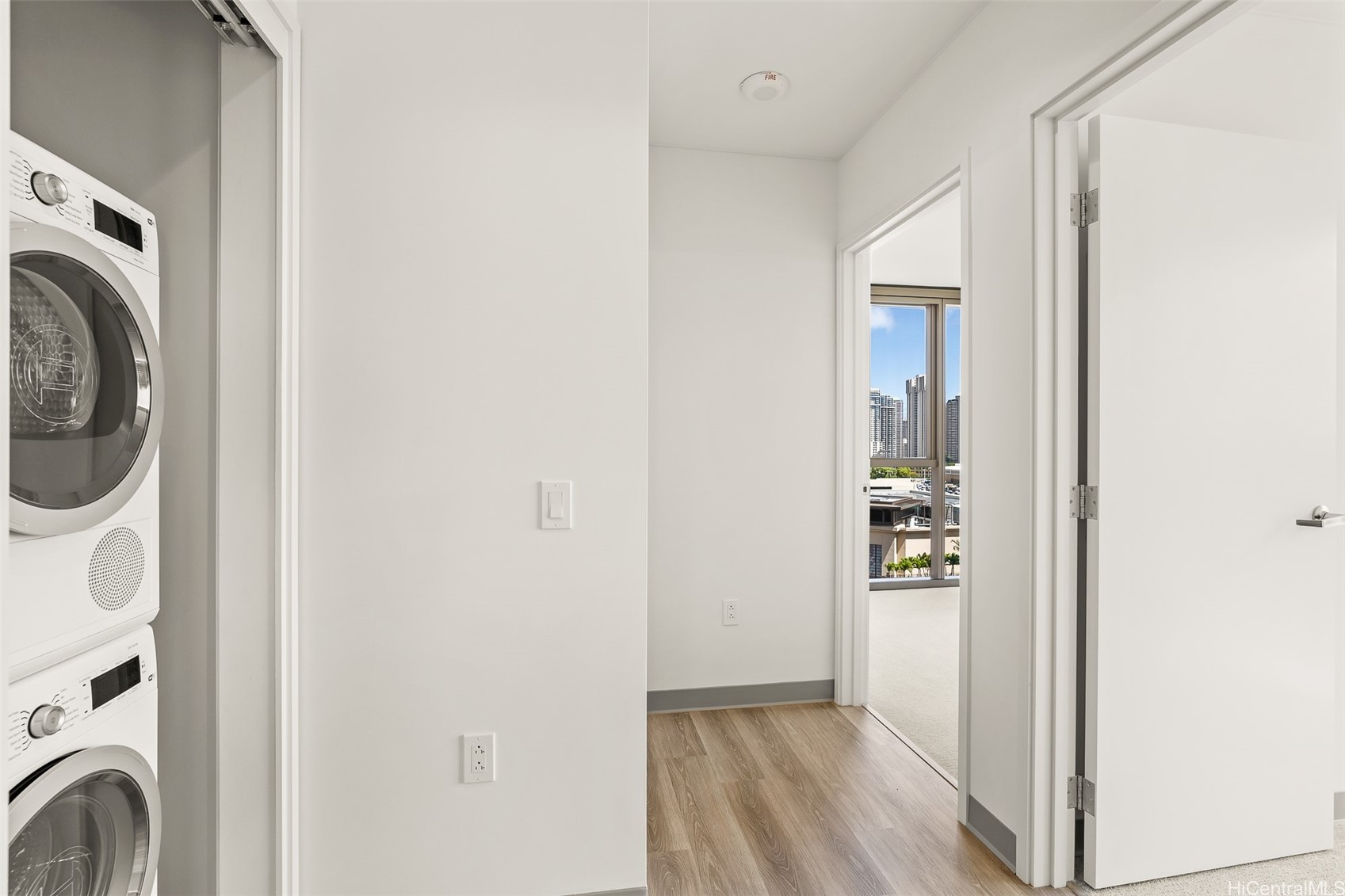 1390 Kapiolani Boulevard 1302 Property Photo 6