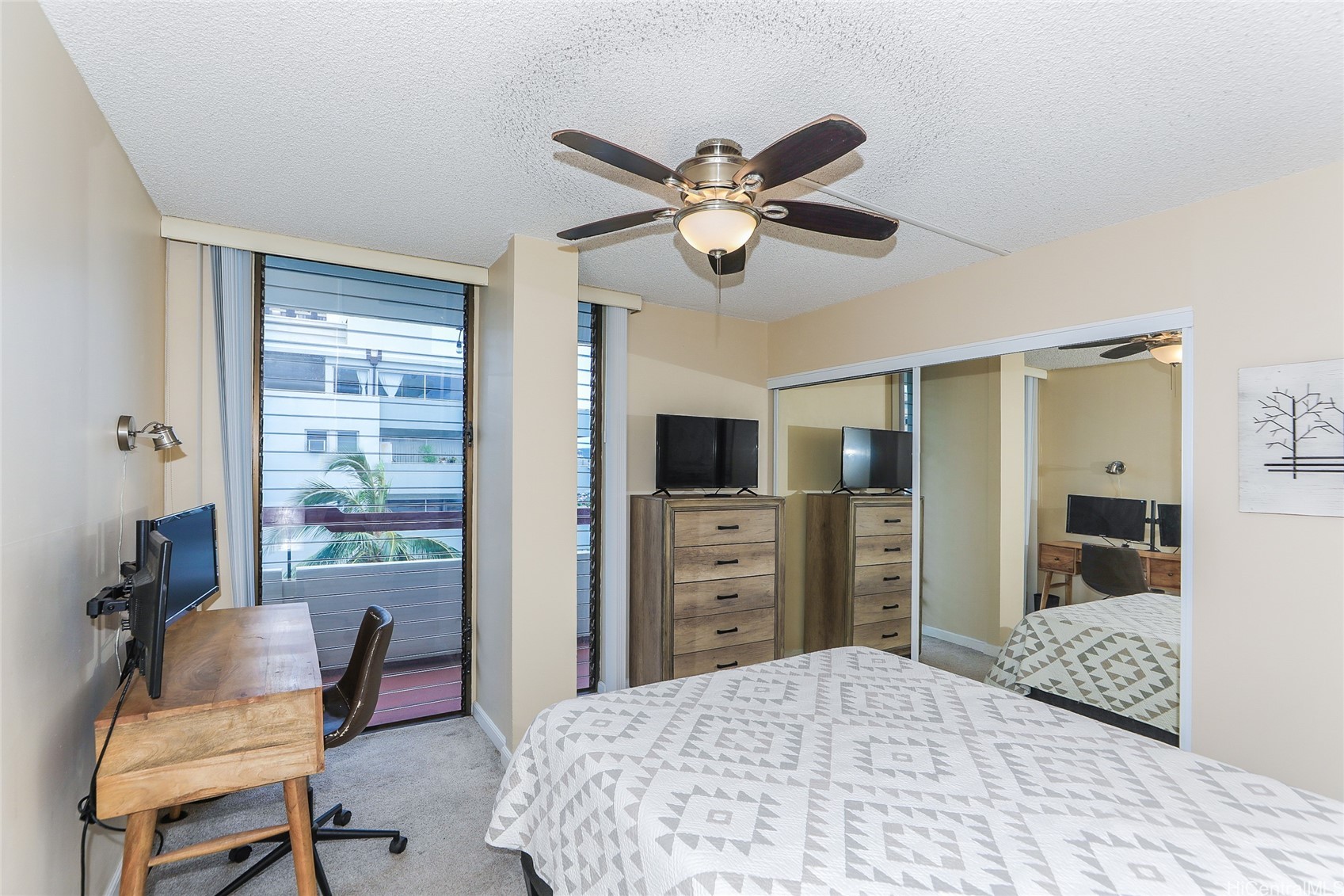 2029 Ala Wai Boulevard 801 Property Photo 20