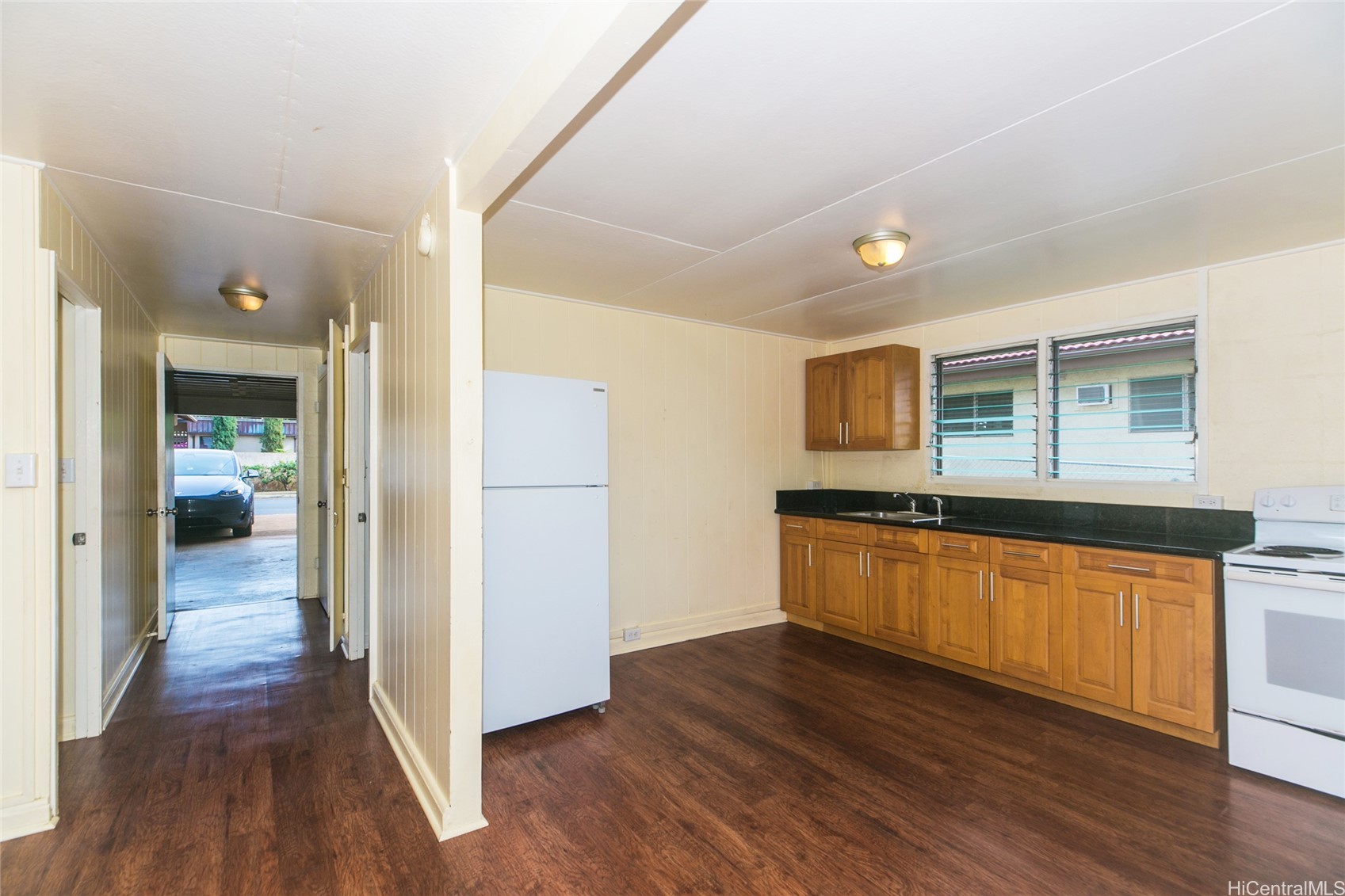 1112 4th Avenue Property Photo 5