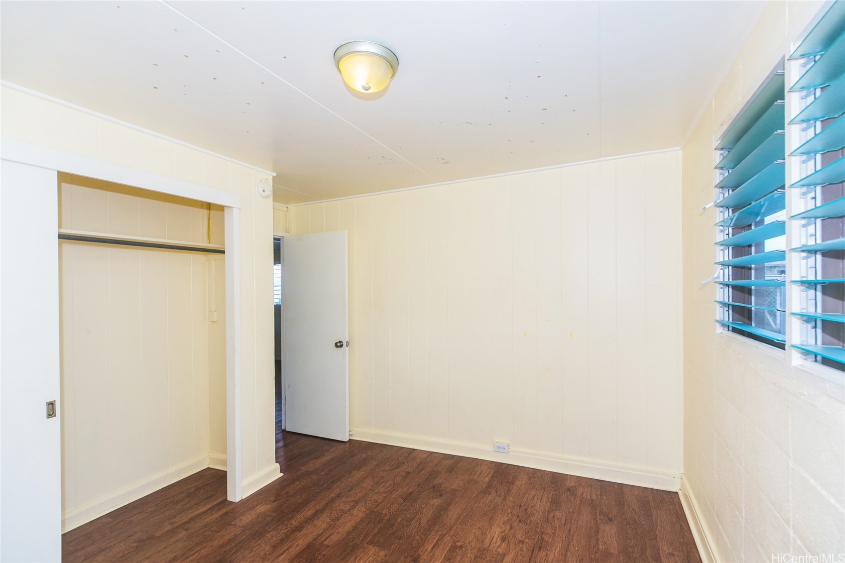 1112 4th Avenue Property Photo 7