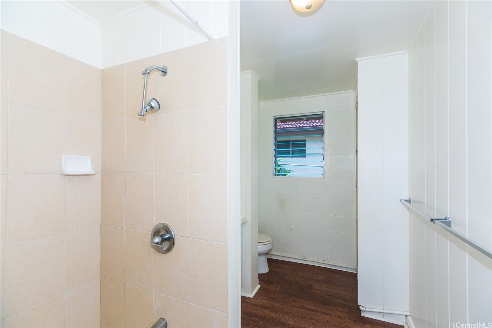 1112 4th Avenue Property Photo 9