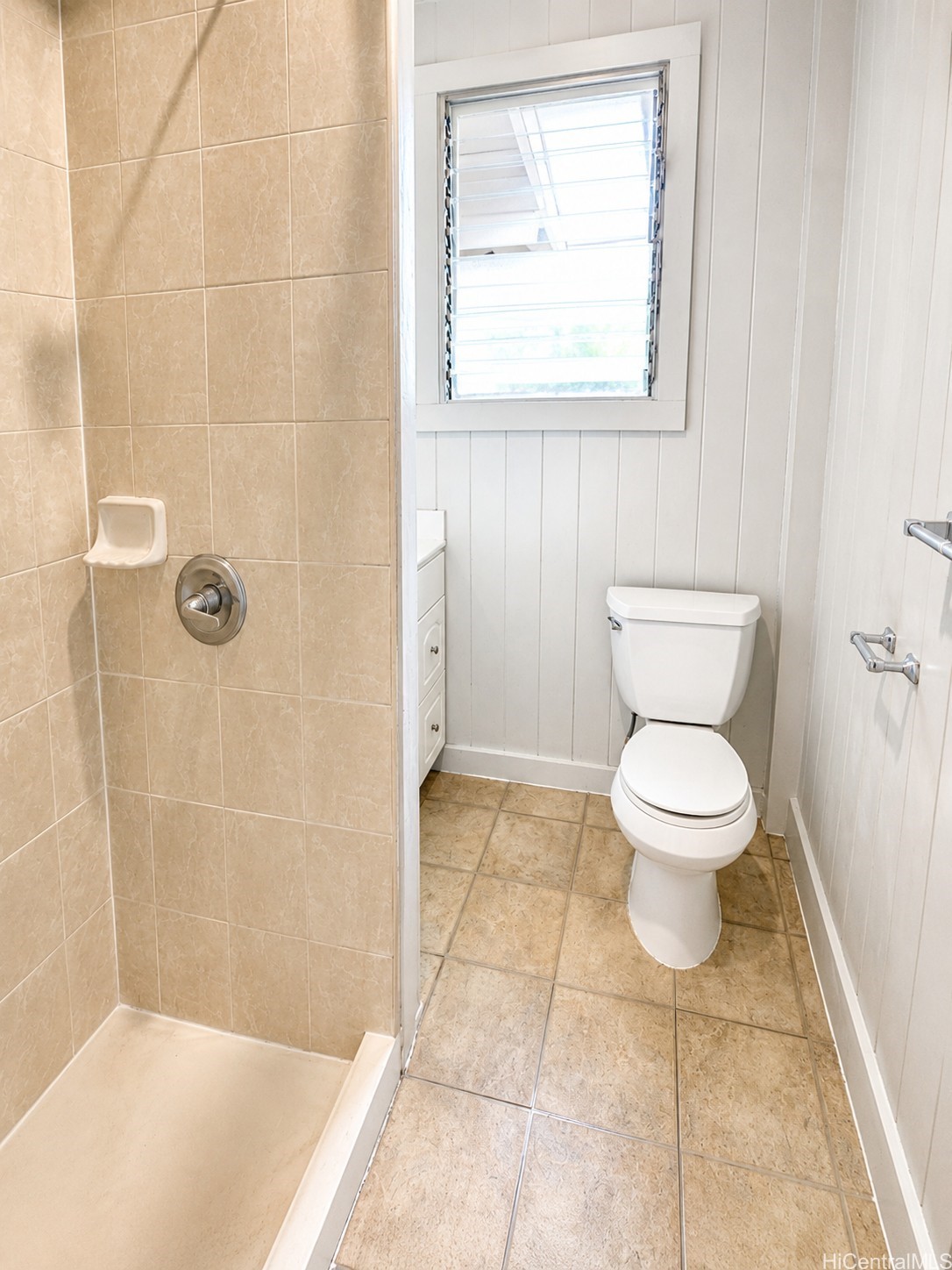 937 A Road Property Photo 6