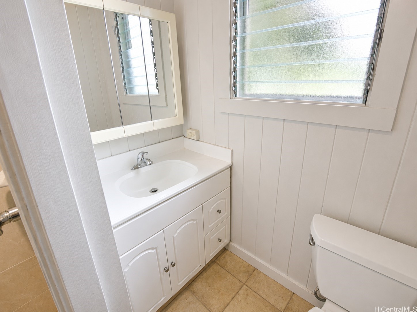 937 A Road Property Photo 7