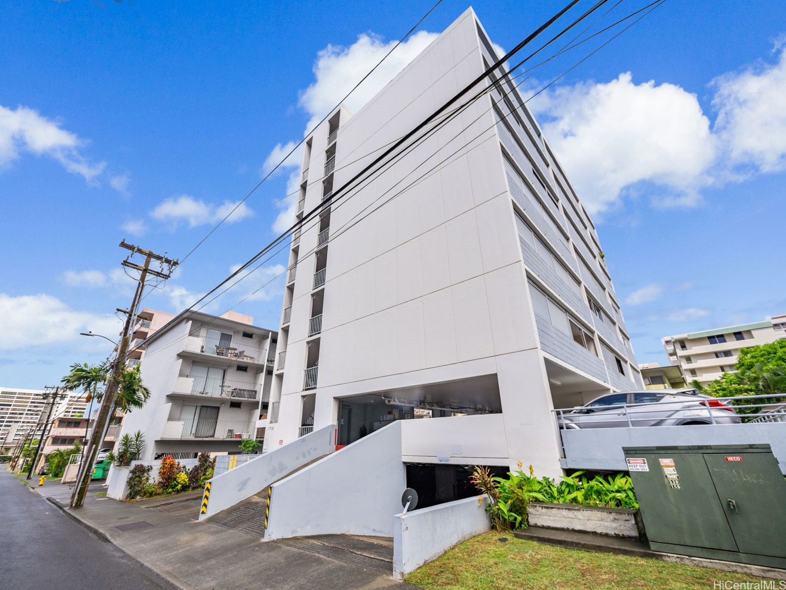1718 Anapuni Street 303 Property Photo 21