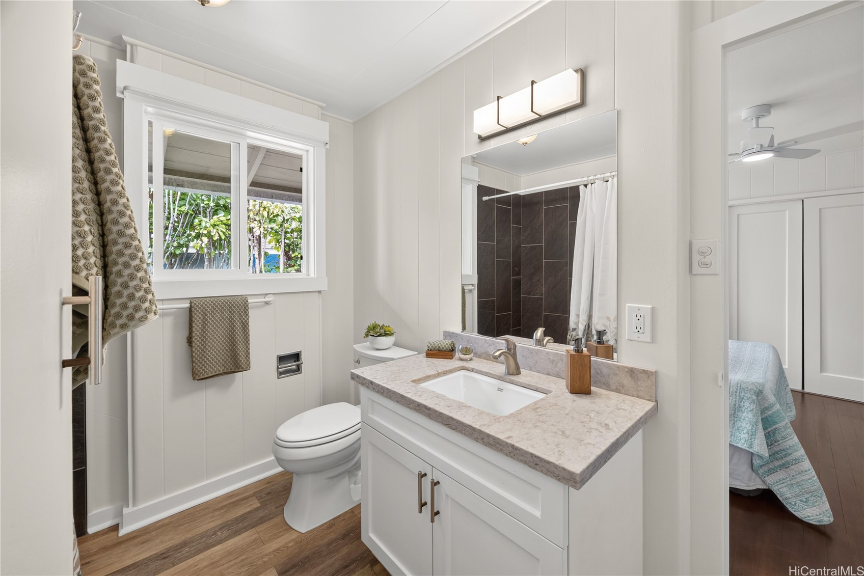 443 Maluniu Avenue Property Photo 8