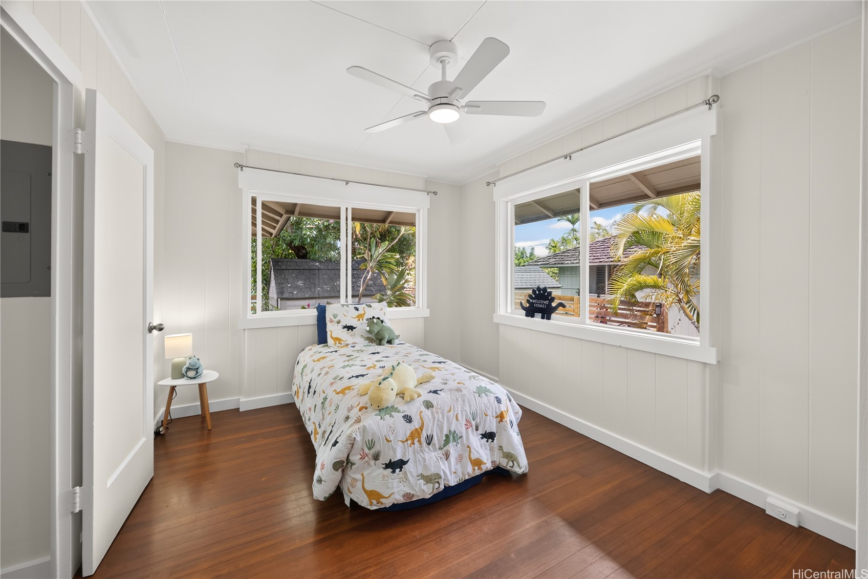 443 Maluniu Avenue Property Photo 12