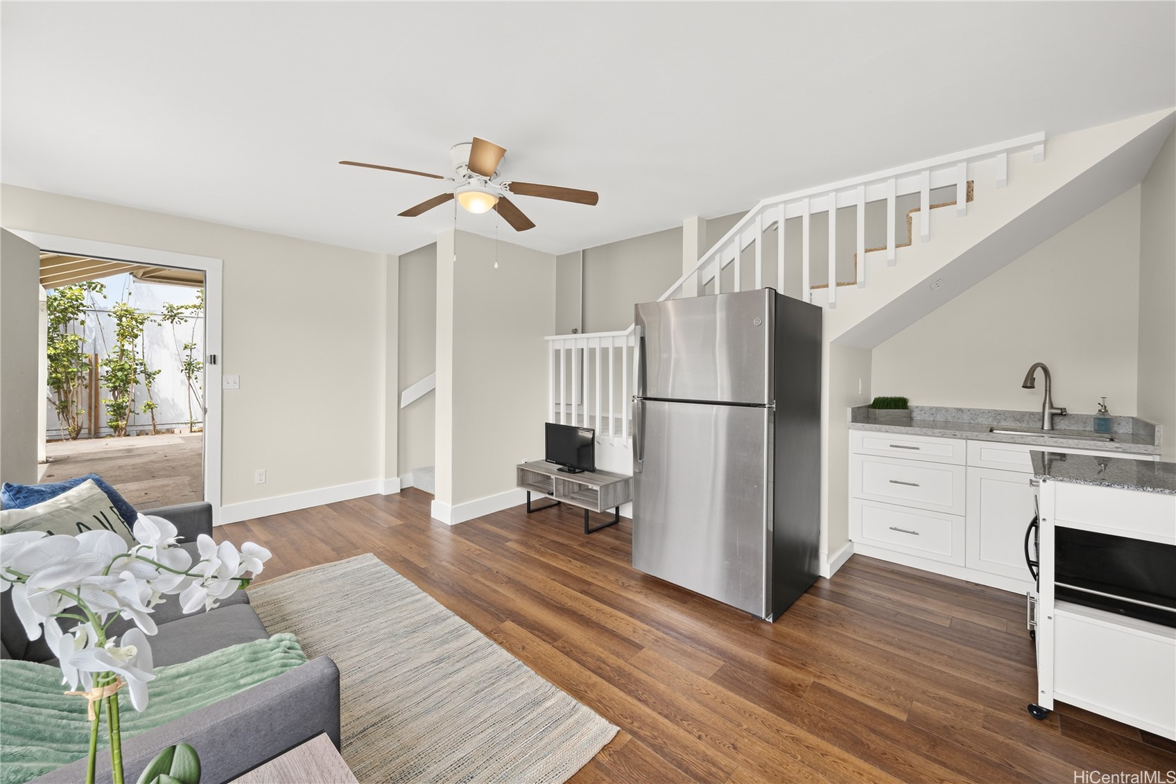 443 Maluniu Avenue Property Photo 16