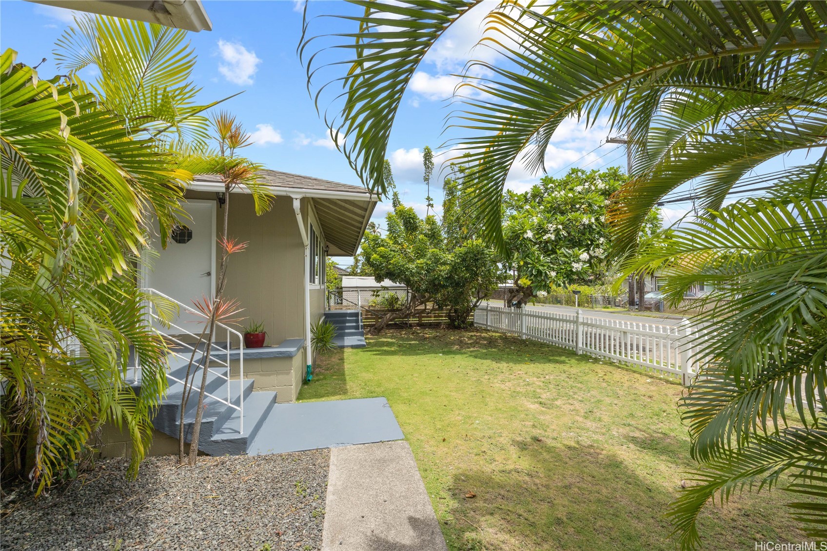 443 Maluniu Avenue Property Photo 21