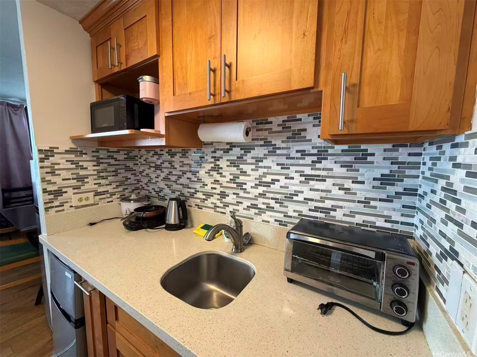 1700 Ala Moana Boulevard 601 Property Photo 2