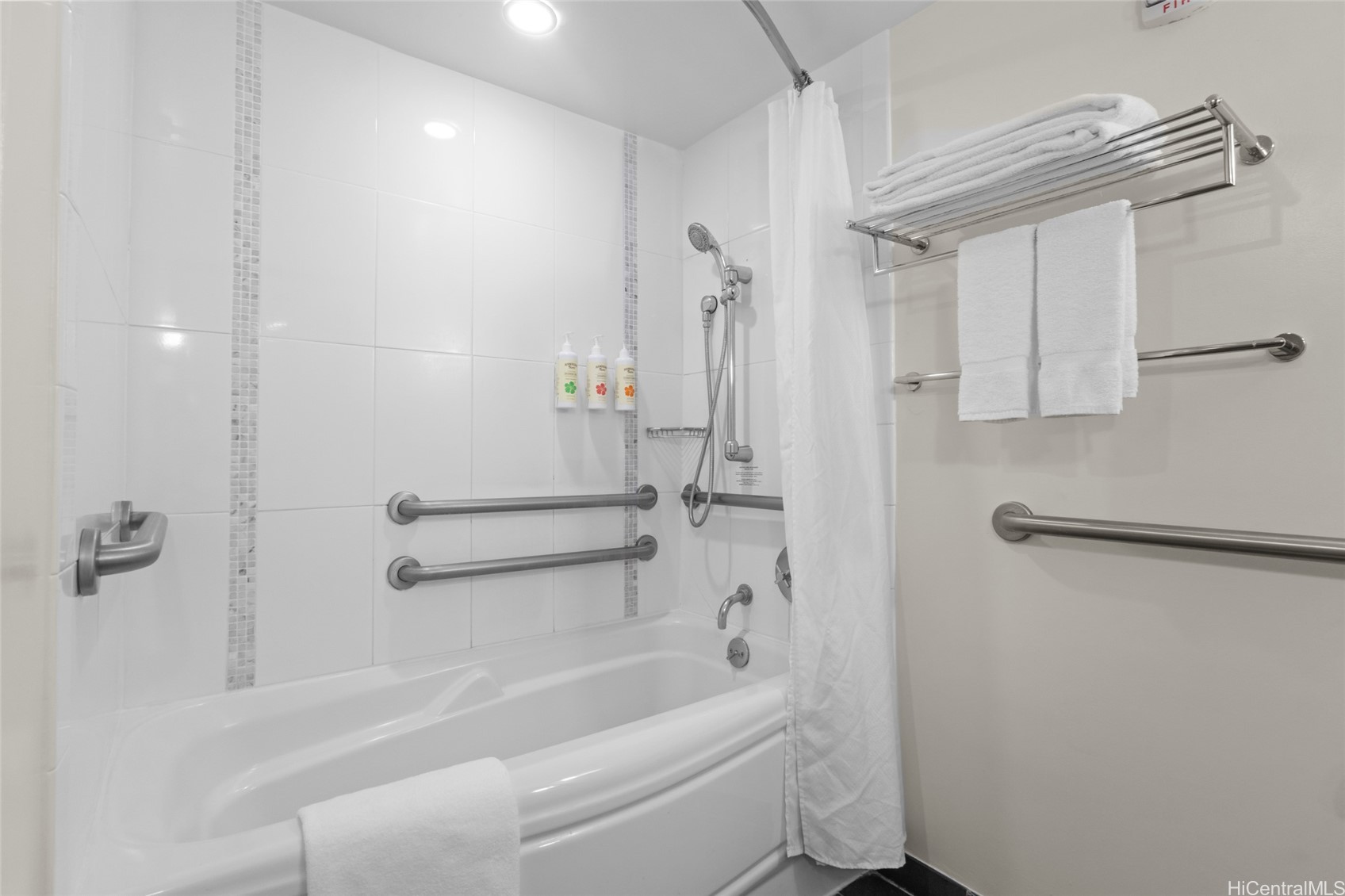410 Atkinson Drive 811 Property Photo 14